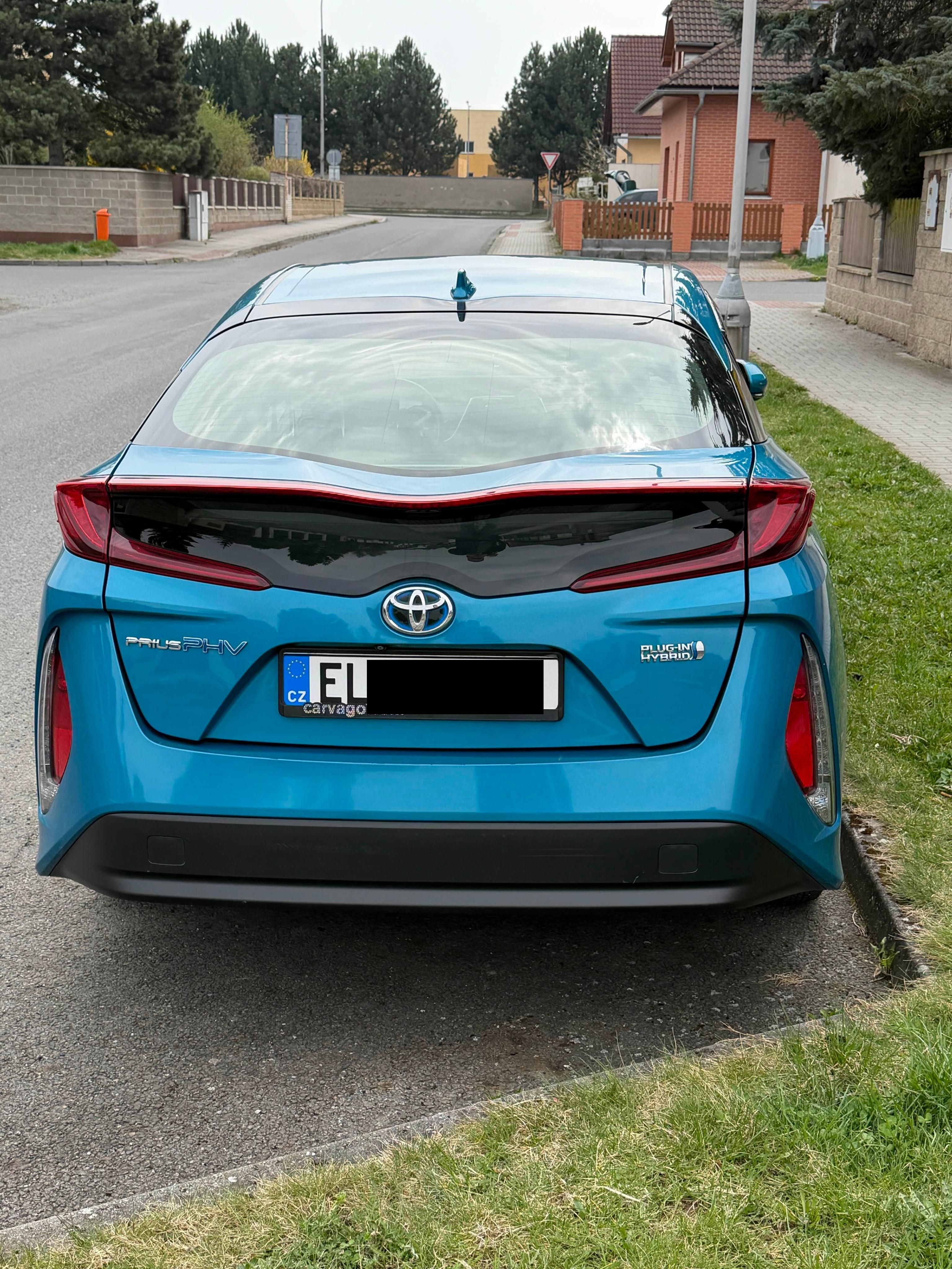 Toyota Prius, Plug in Hybrid - fotka 4