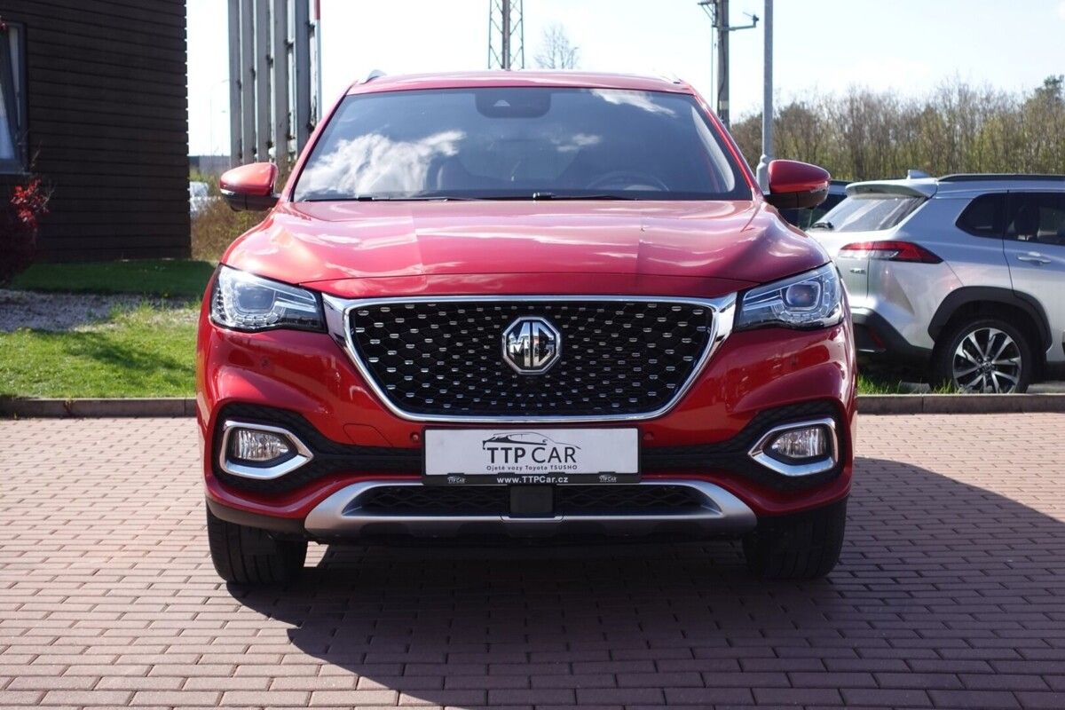 MG HS, 1,5i 119kW M/T Elegance Panora - fotka 2
