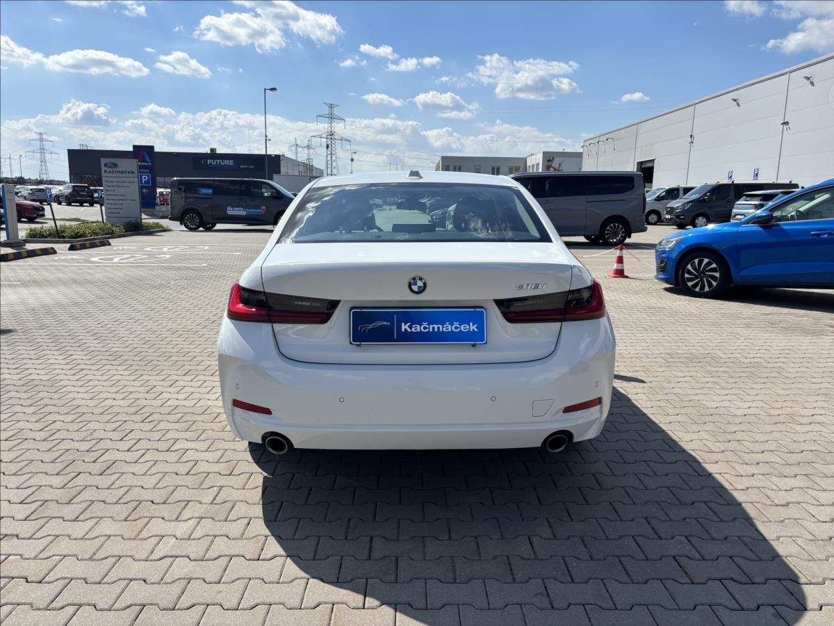 BMW Řada 3, 2,0 318i aut,Led,Advantage,CZ - fotka 4