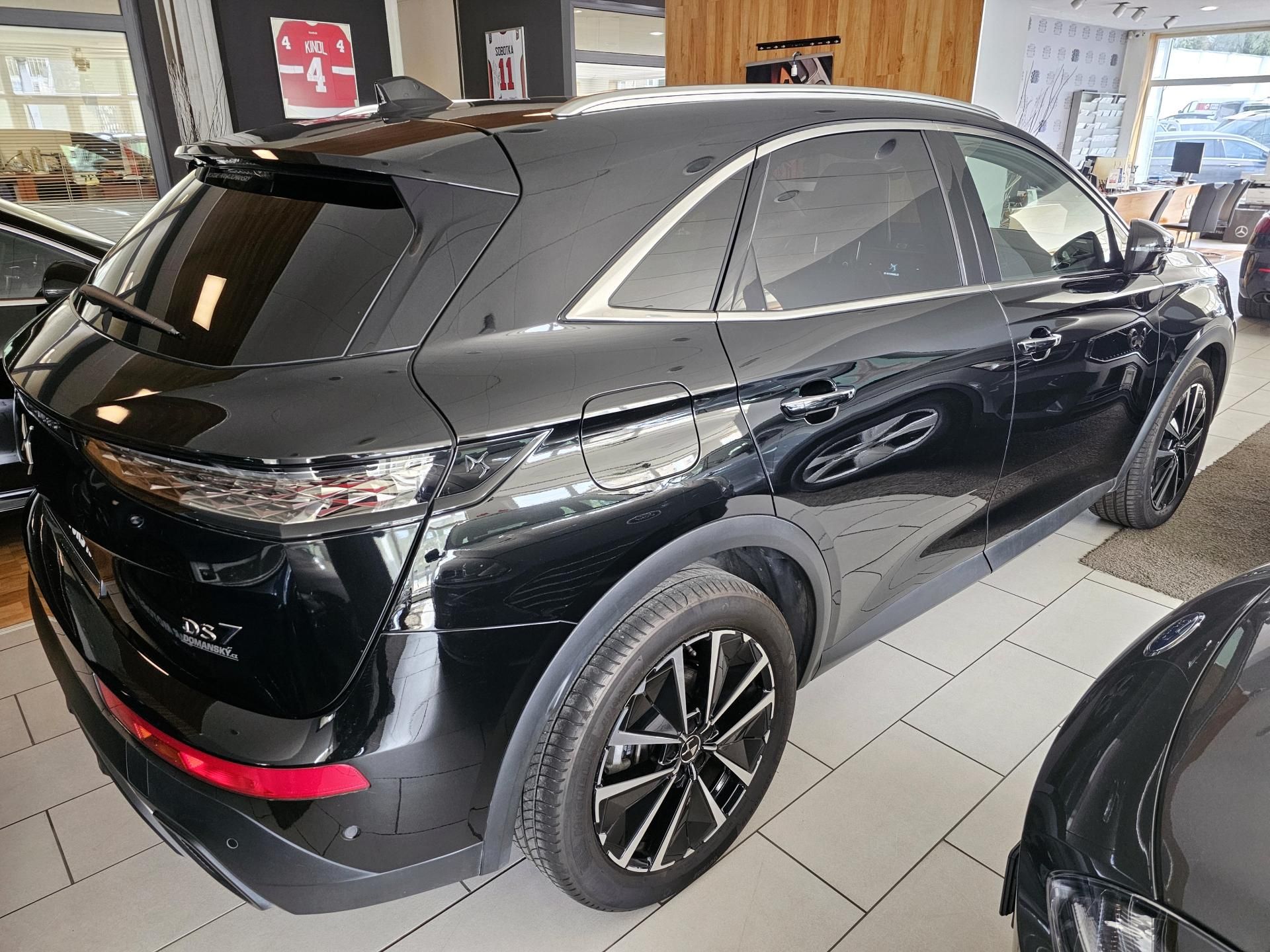 DS 7 Crossback, 1.5 BlueHDi 130 EAT8 Rivoli CZ - fotka 5