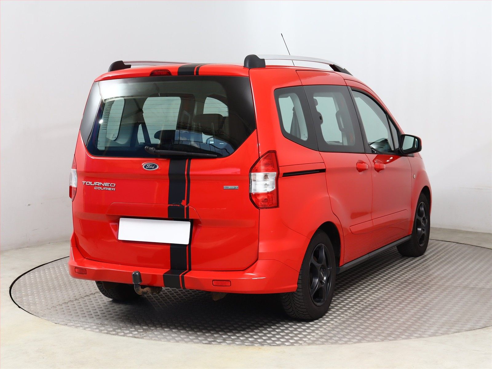 Ford Tourneo Courier, 1.0 EcoBoost, Trend, 5Míst - fotka 5