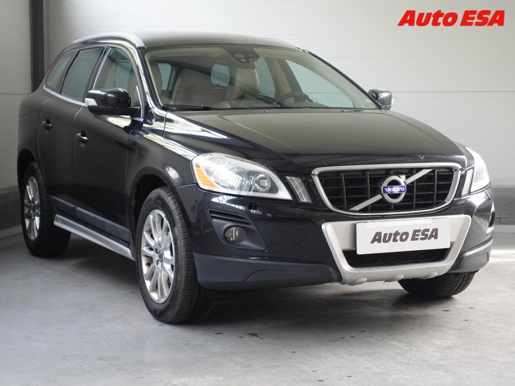 Volvo XC60, 2.4 4x4,ČR,STK3/28