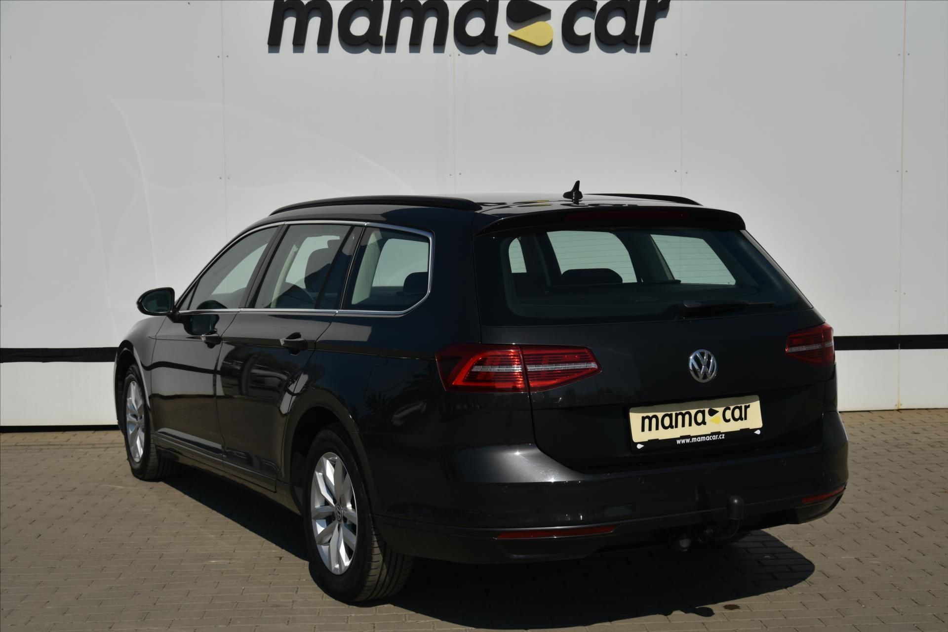 Volkswagen Passat, 1.6TDi LED NAVIGACE TAŽNÉ - fotka 5
