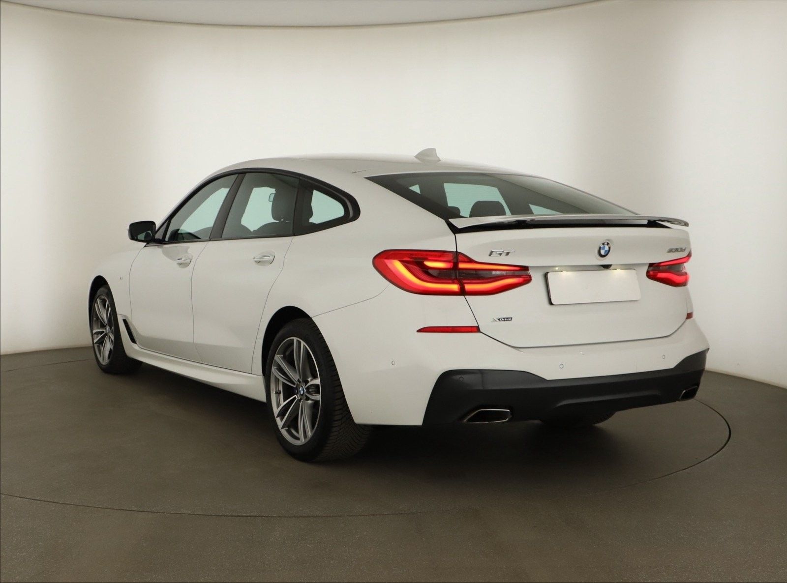 BMW Řada 6, 630d xDrive GT, 4X4, Automat - fotka 4