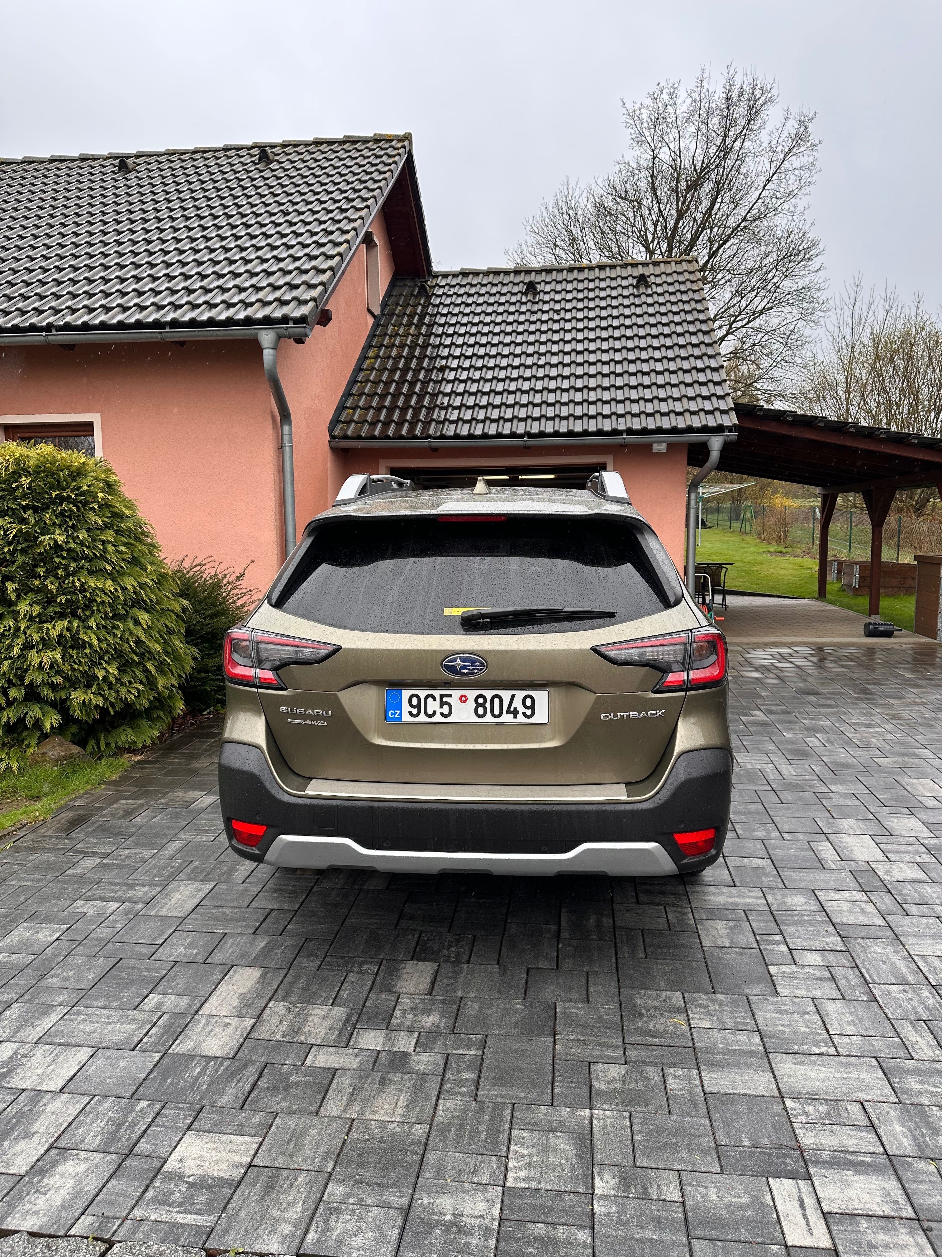 Subaru Outback - fotka 4