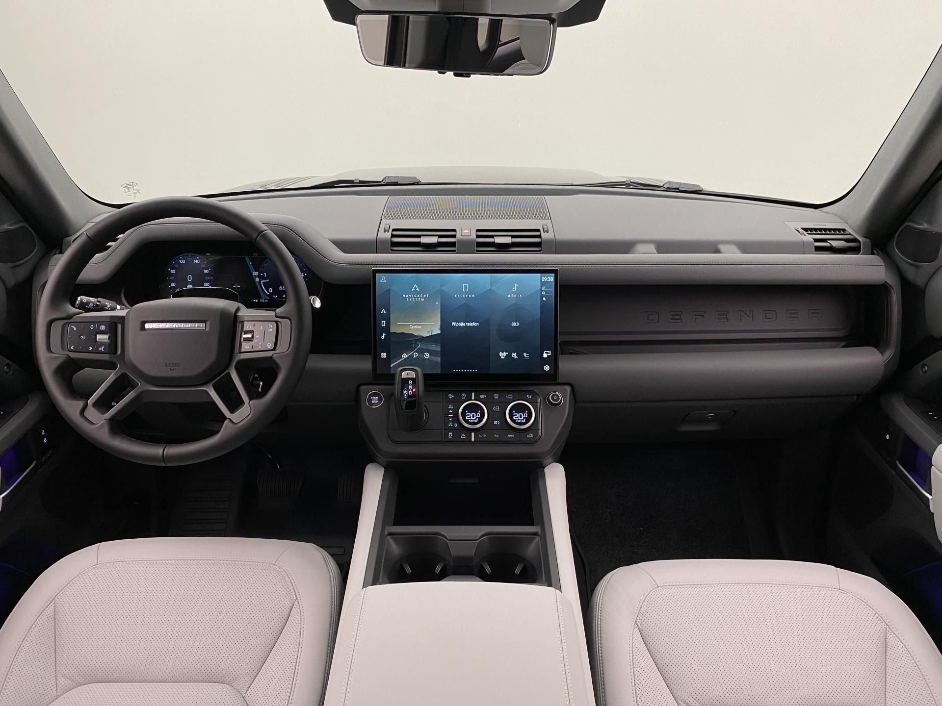 Land Rover Defender, 110 D350 X-Dynamic HSE - fotka 2
