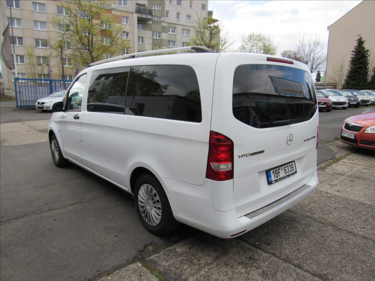 Mercedes-Benz Vito, 2,1 d 114CDi 100KW 8 míst - fotka 4