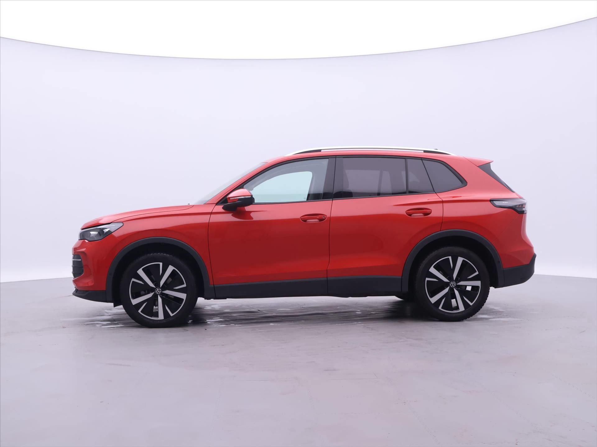 Volkswagen Tiguan, 1,5 eTSI 110kW mHEV DSG CZ DPH - fotka 4