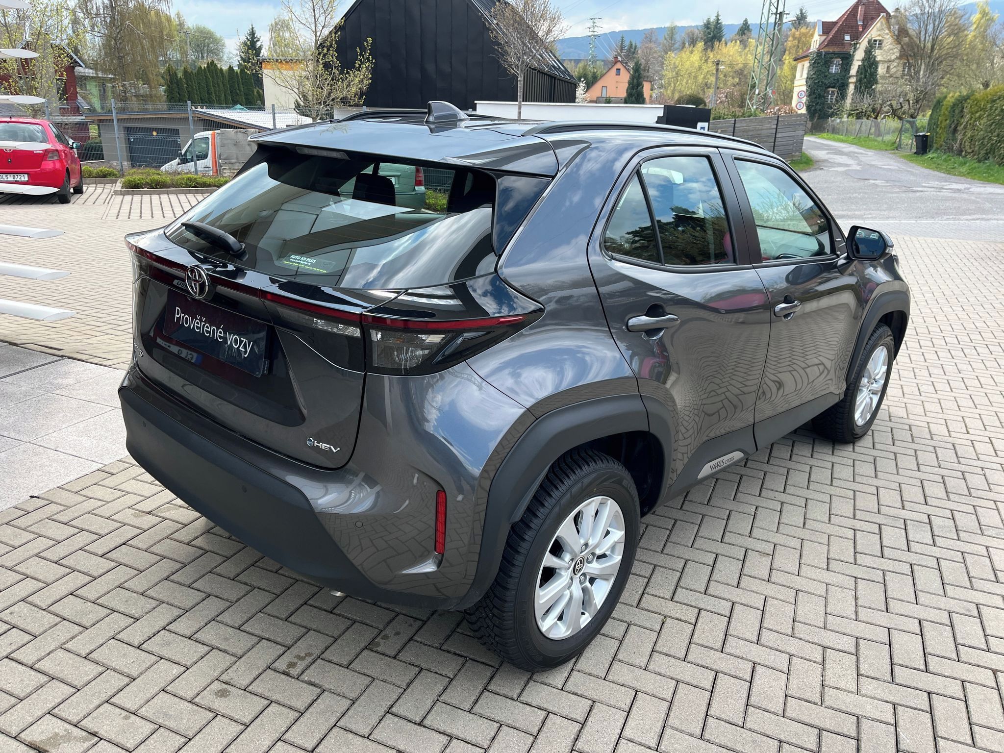 Toyota Yaris Cross, 1.5 Hybrid e-CVT Comfort - fotka 6