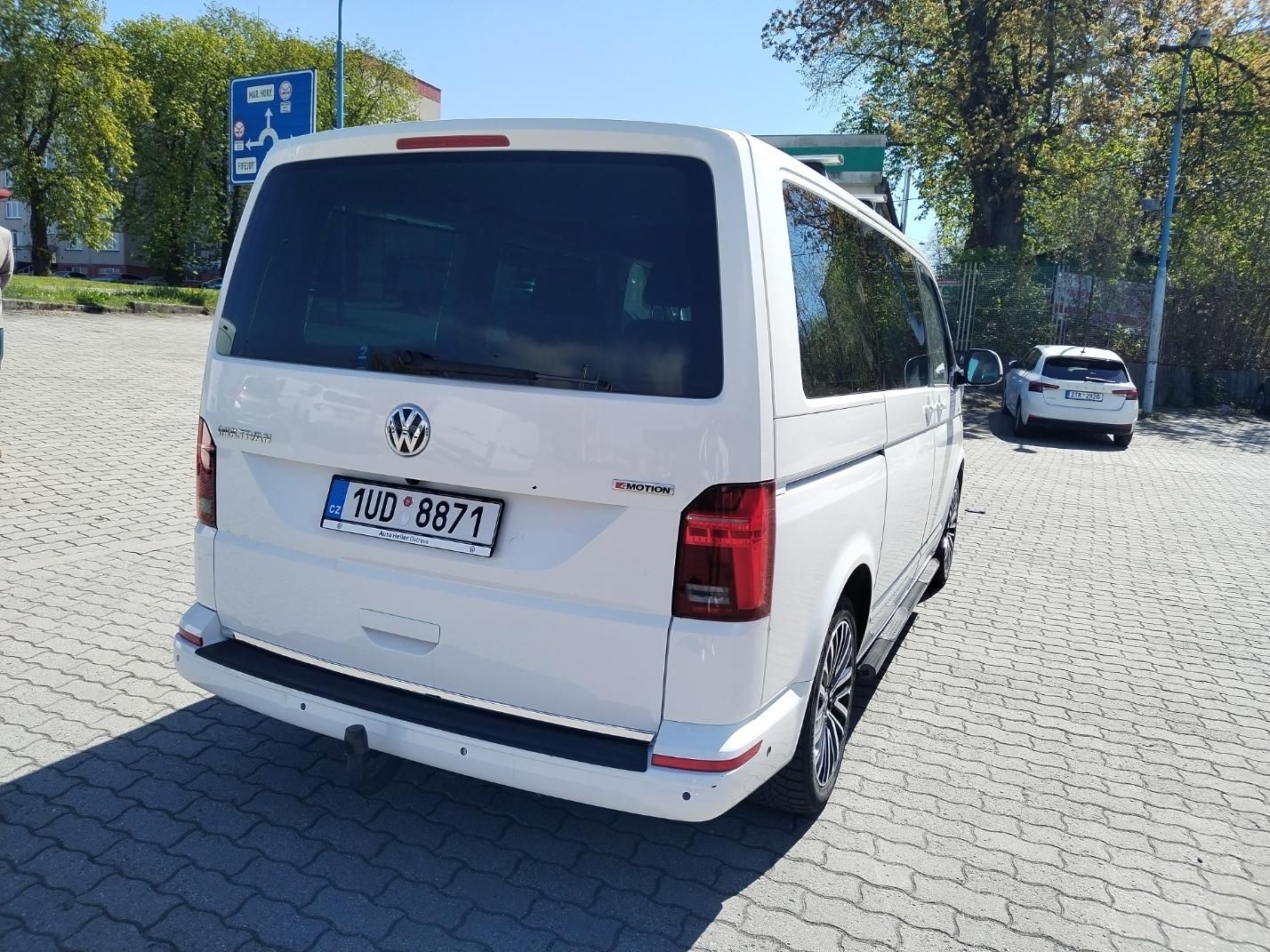Volkswagen Multivan, Multivan 2,0 TDI 4x4 110kW DSG - fotka 5