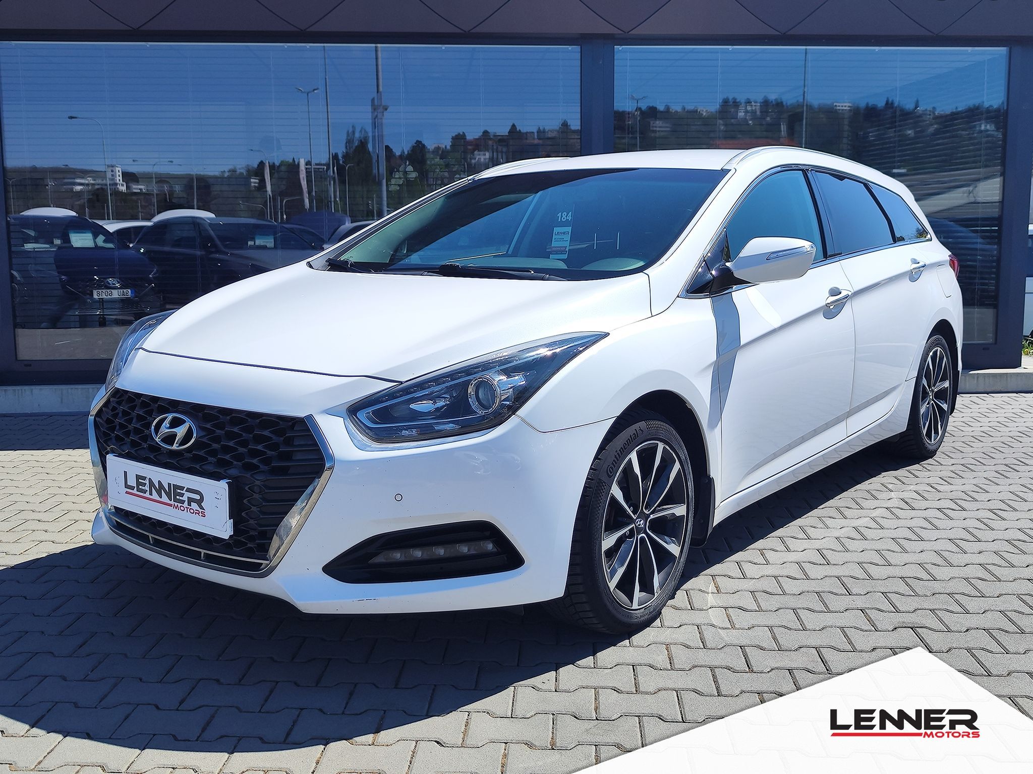 Hyundai i40, 1.6 CRDi/100kW Success DCT