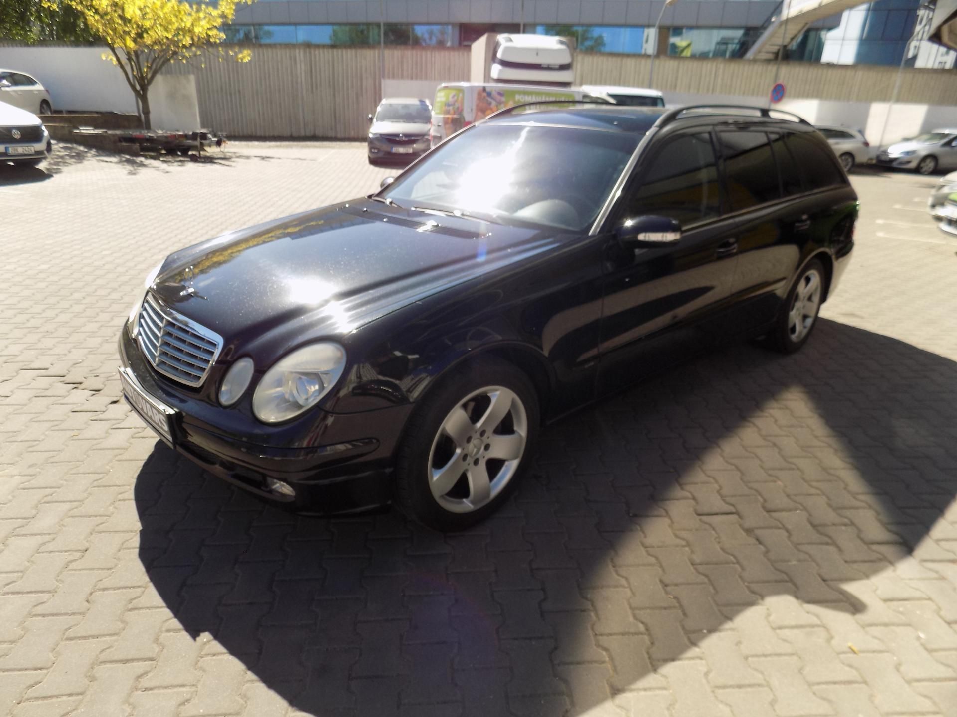 Mercedes-Benz Třídy E, 2.7 CDI - fotka 3
