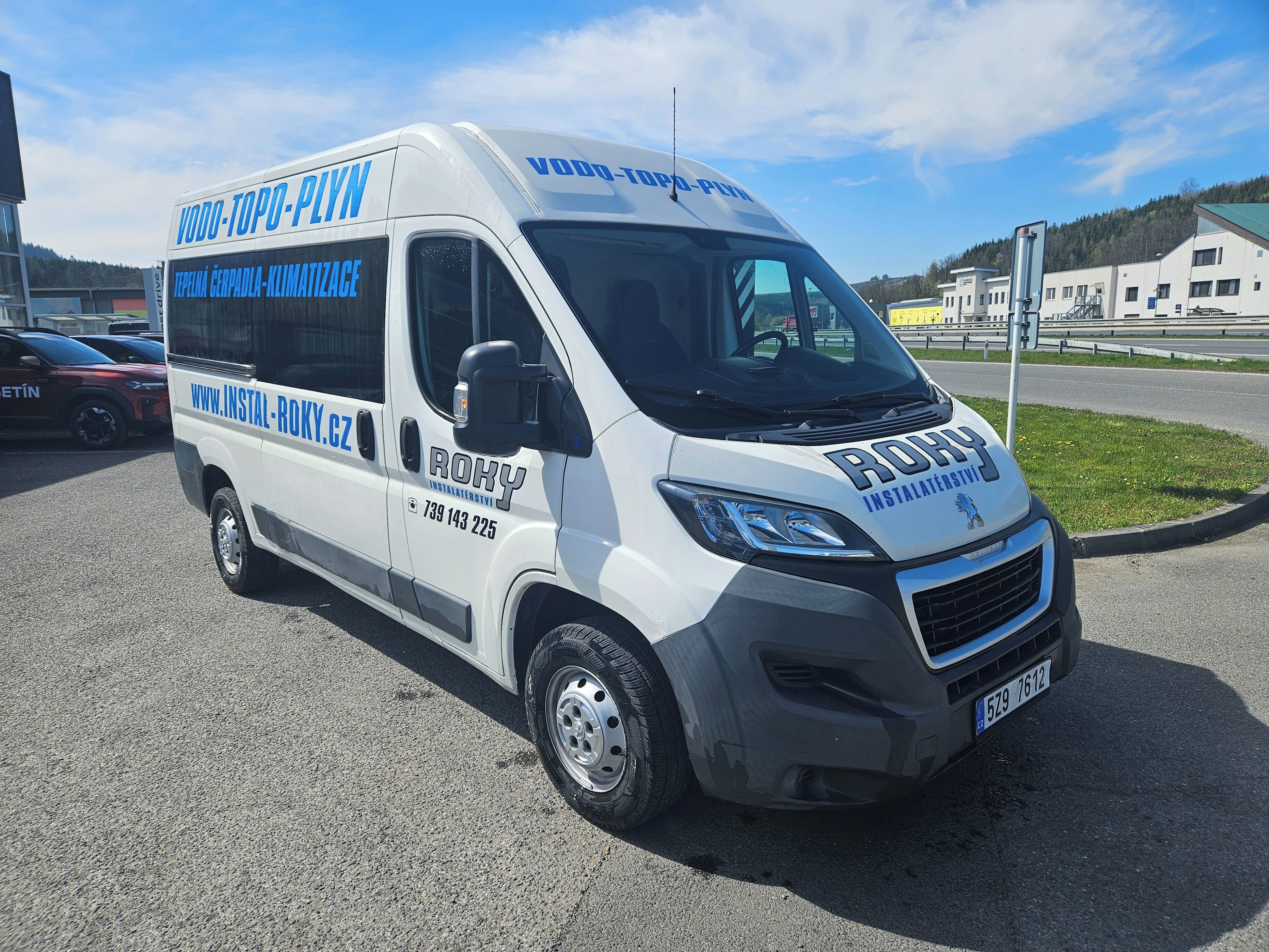 Peugeot Boxer, 1.9 - najeto 125.000 km - fotka 3