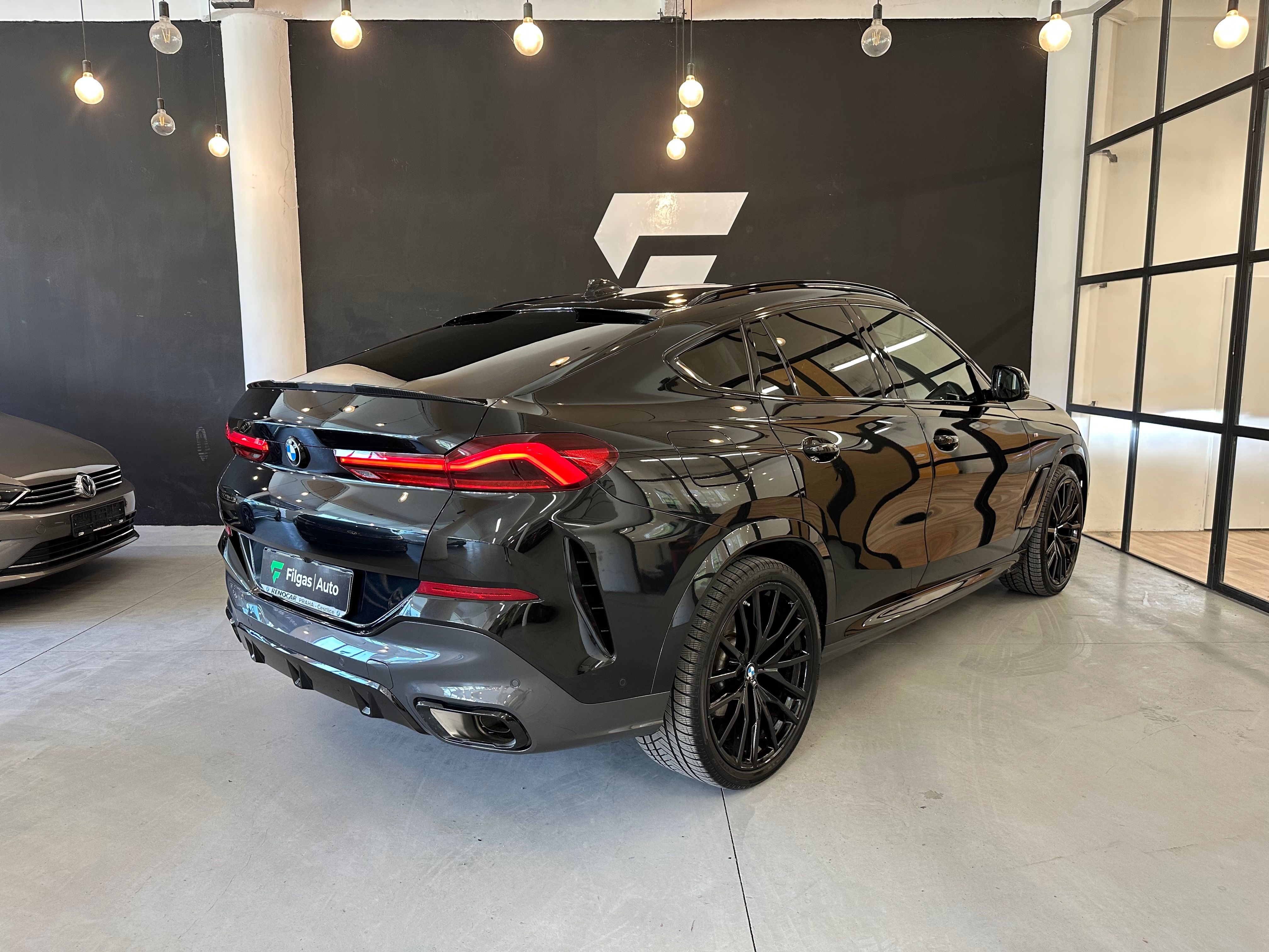 BMW X6, 30D XDRIVE M SPORT INDIVIDUAL - fotka 2