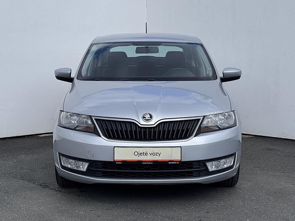Škoda Rapid, Ambition 1.4 TDI 66 kW - fotka 4