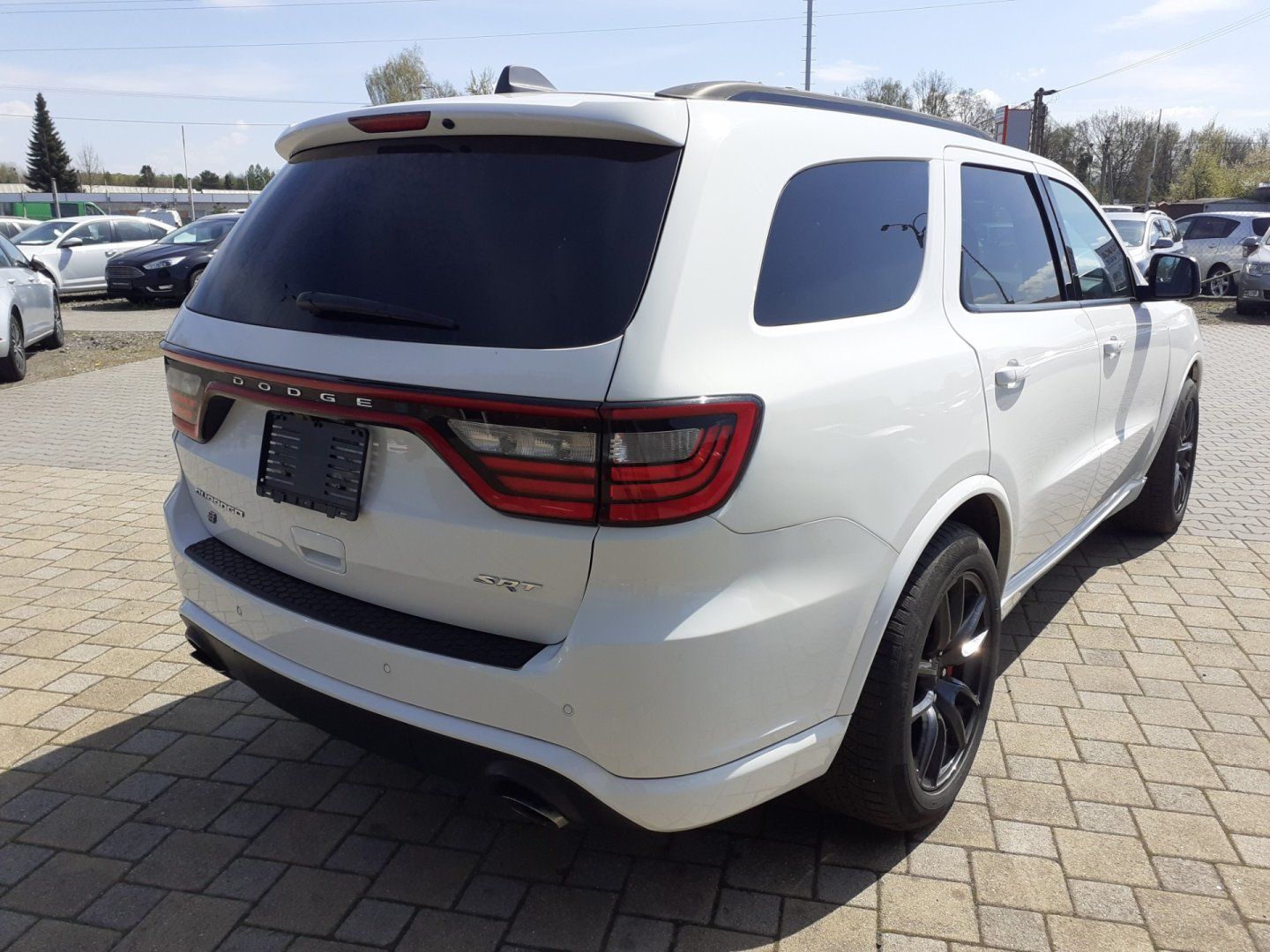 Dodge Durango, 6.4  V8 SRT 4x4 LPG - fotka 4