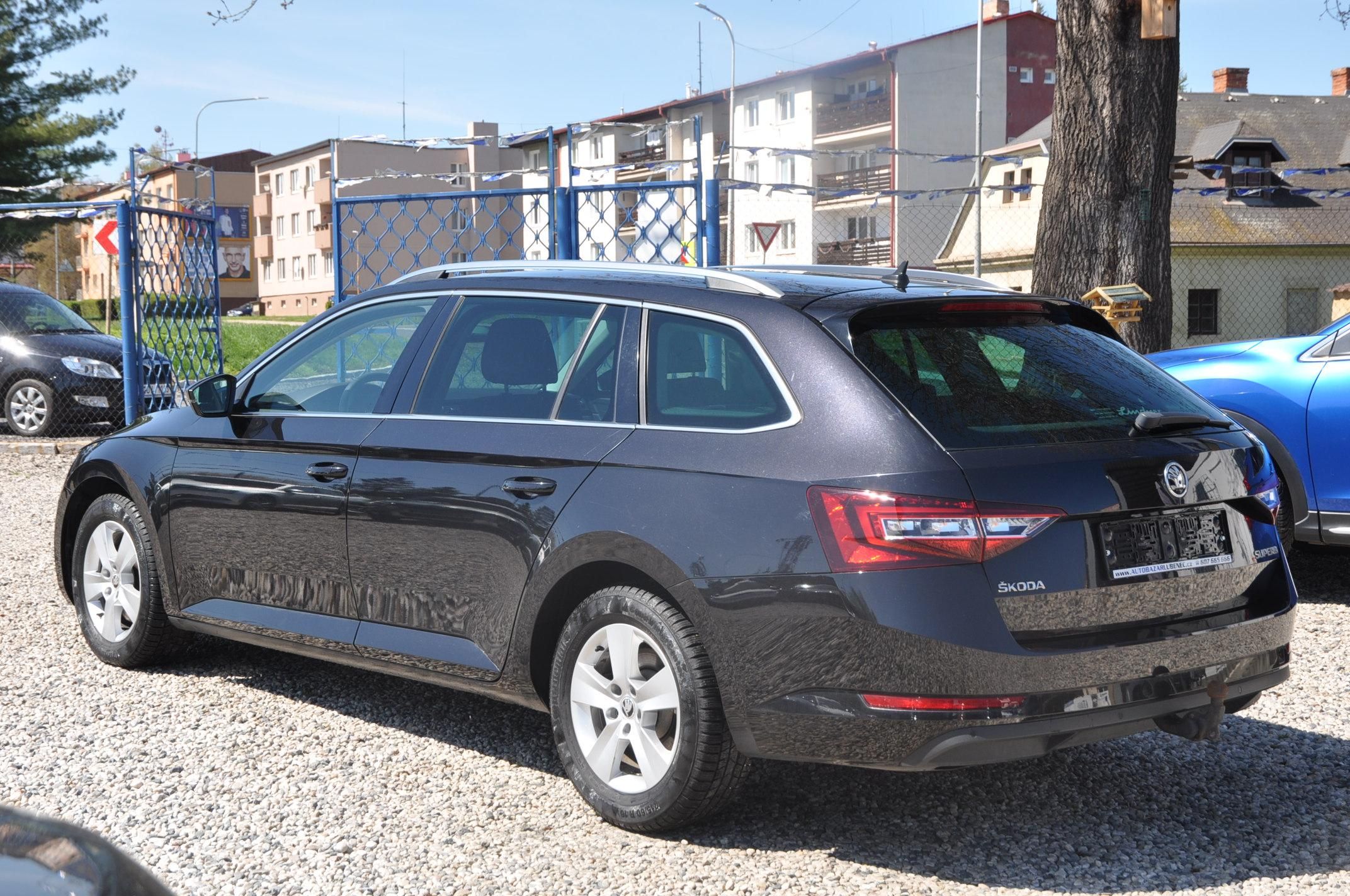 Škoda Superb, III 2.0TDi 110kW KOMBI Ambitio - fotka 4