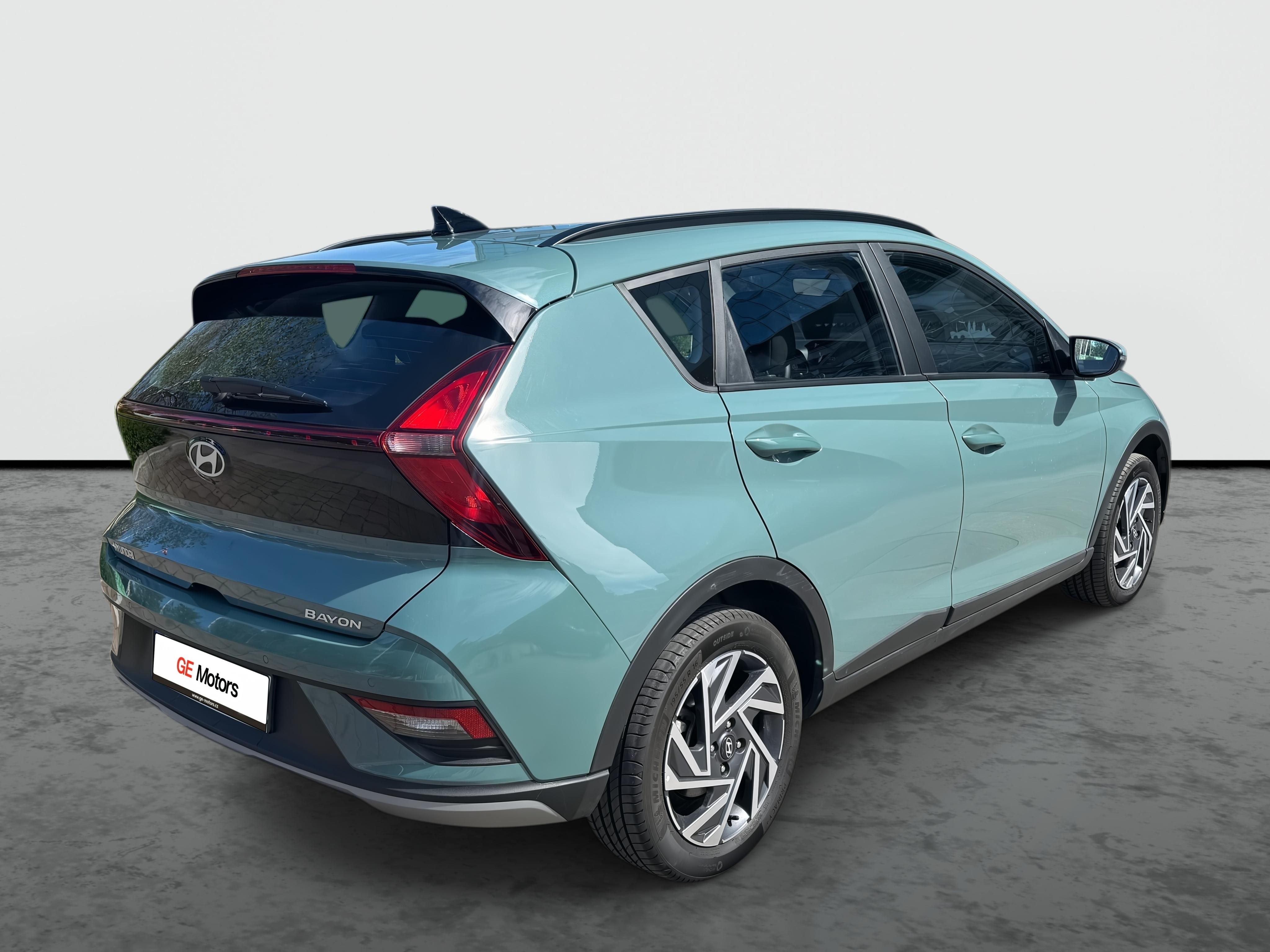 Hyundai Bayon, 1.0TGDI 74kw DCT DPH ČR - fotka 5