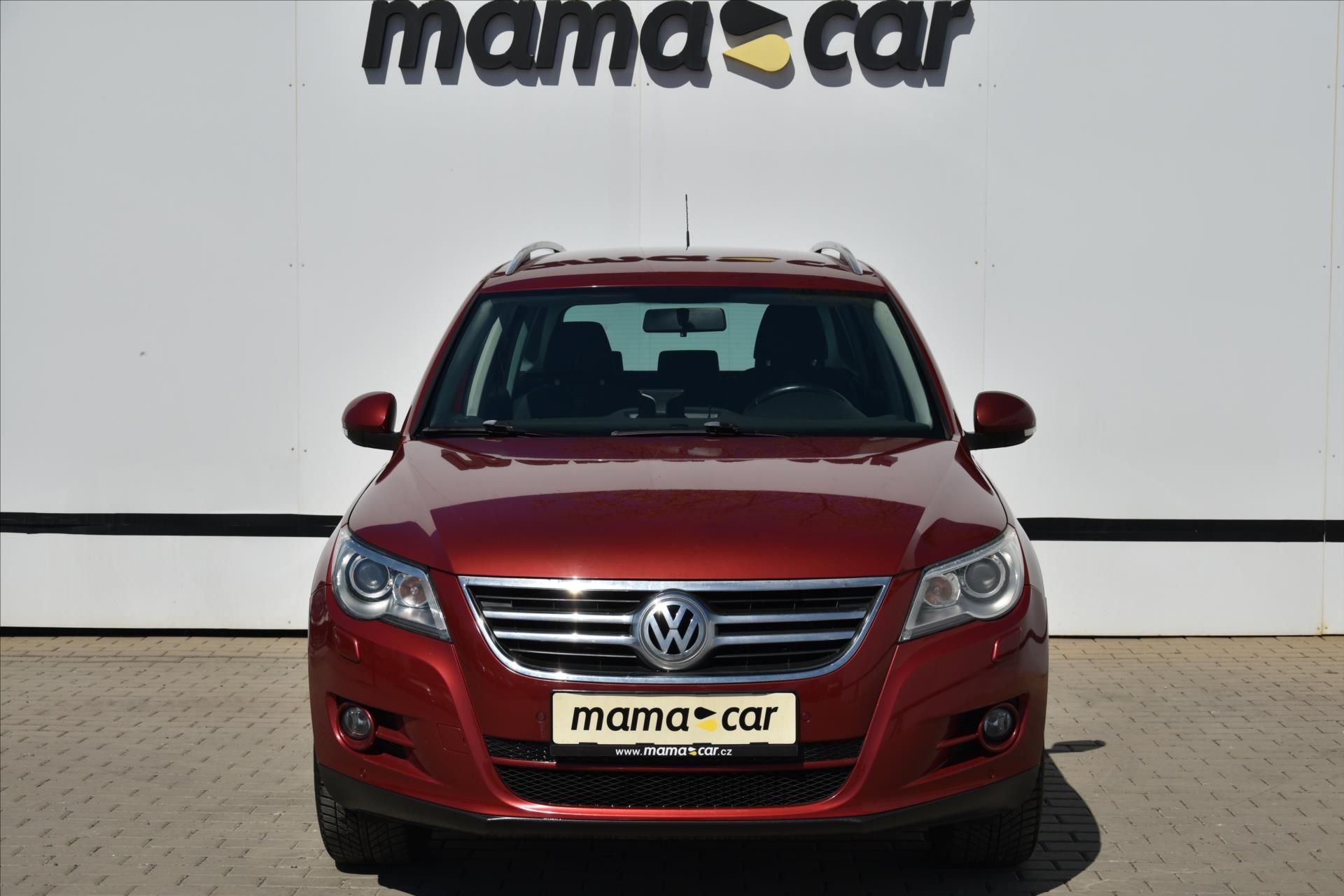 Volkswagen Tiguan, 2.0 TDI 103kW DSG 4MOTION ČR - fotka 2