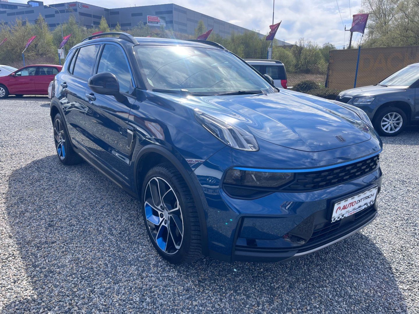 Lynk & Co 01, 1.5i PHEV - fotka 4