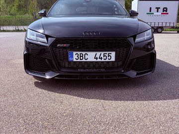 AUDI TTRS