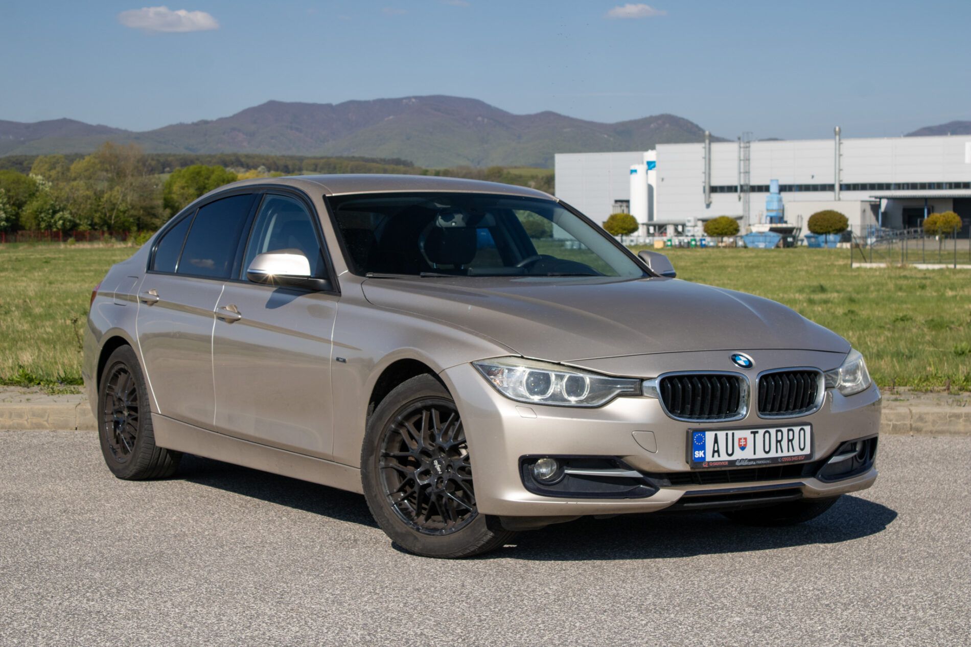 BMW, rad 3 - fotka 3