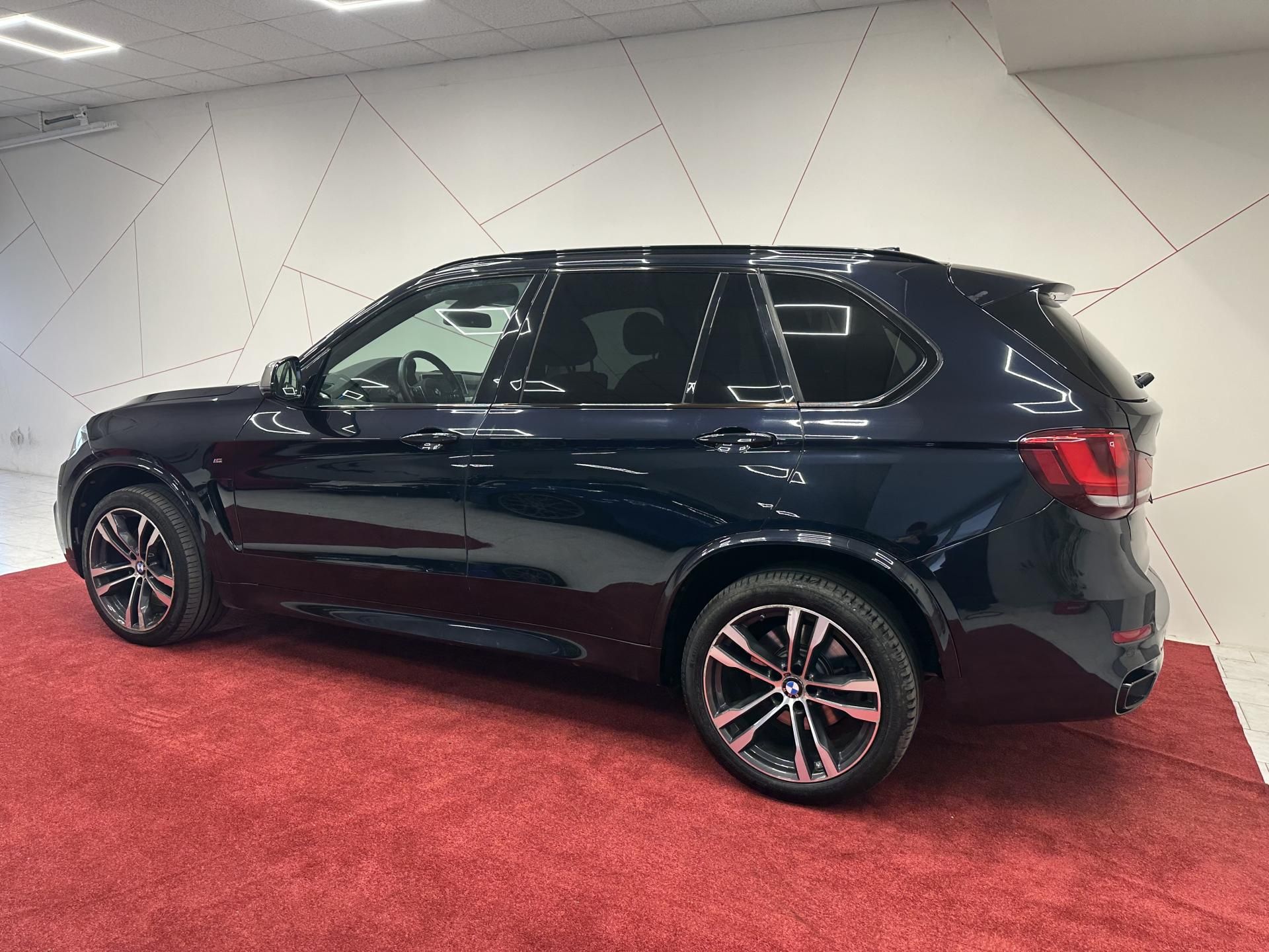 BMW X5, M50d CZ*TAŽNÉ*HUD*ADAPTIVELED - fotka 3