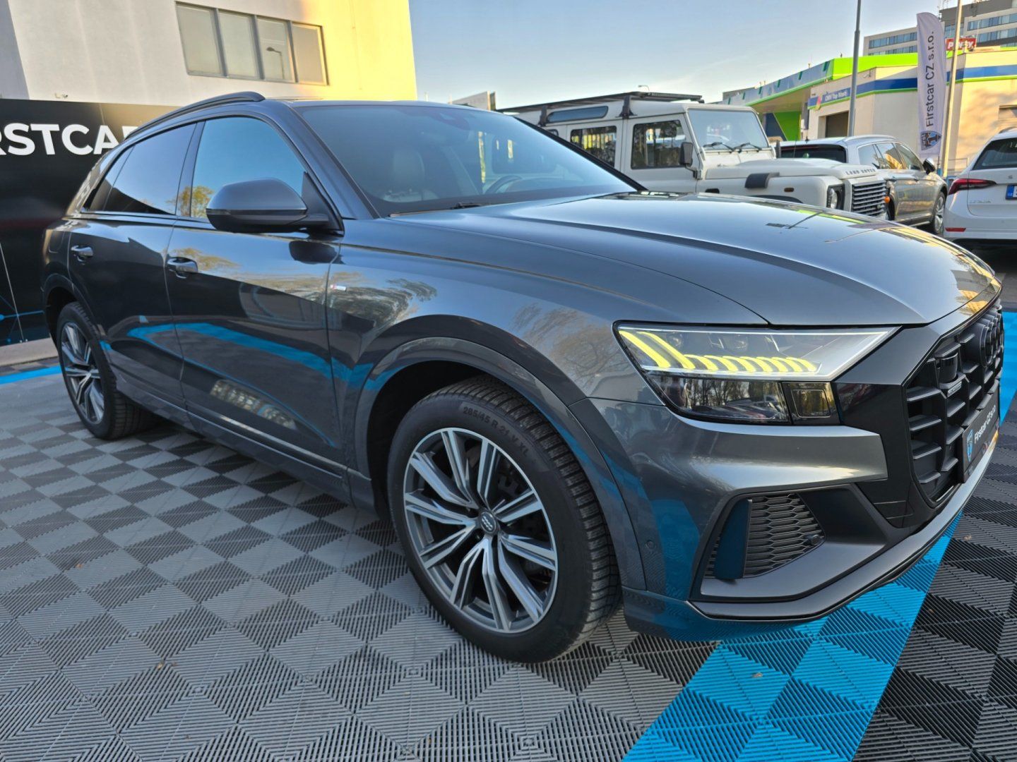 Audi Q8, 3.0TDI/210KW/2019/S-LINE/B&O - fotka 4
