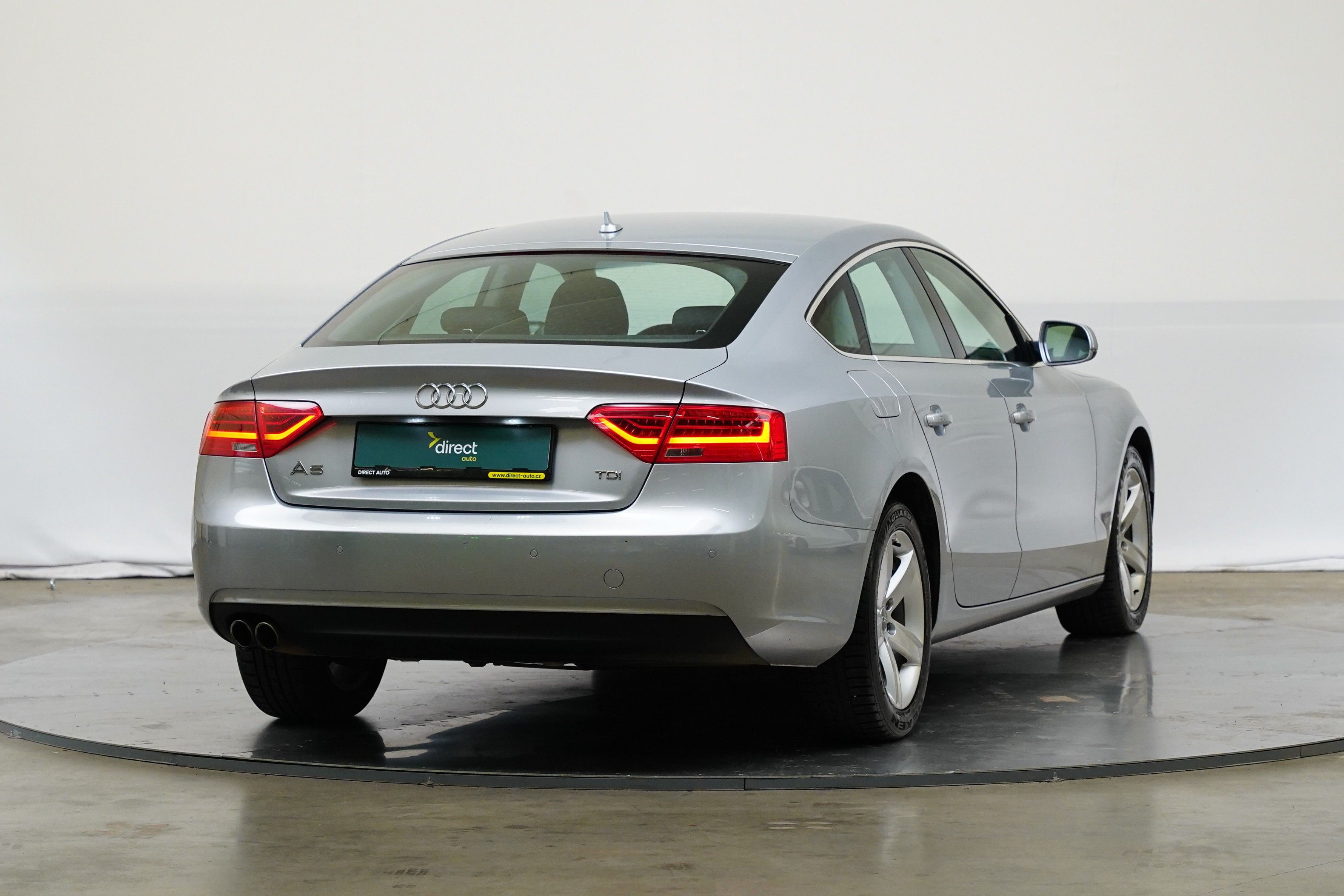 Audi A5, 2.0 TDI 130 kW - fotka 2