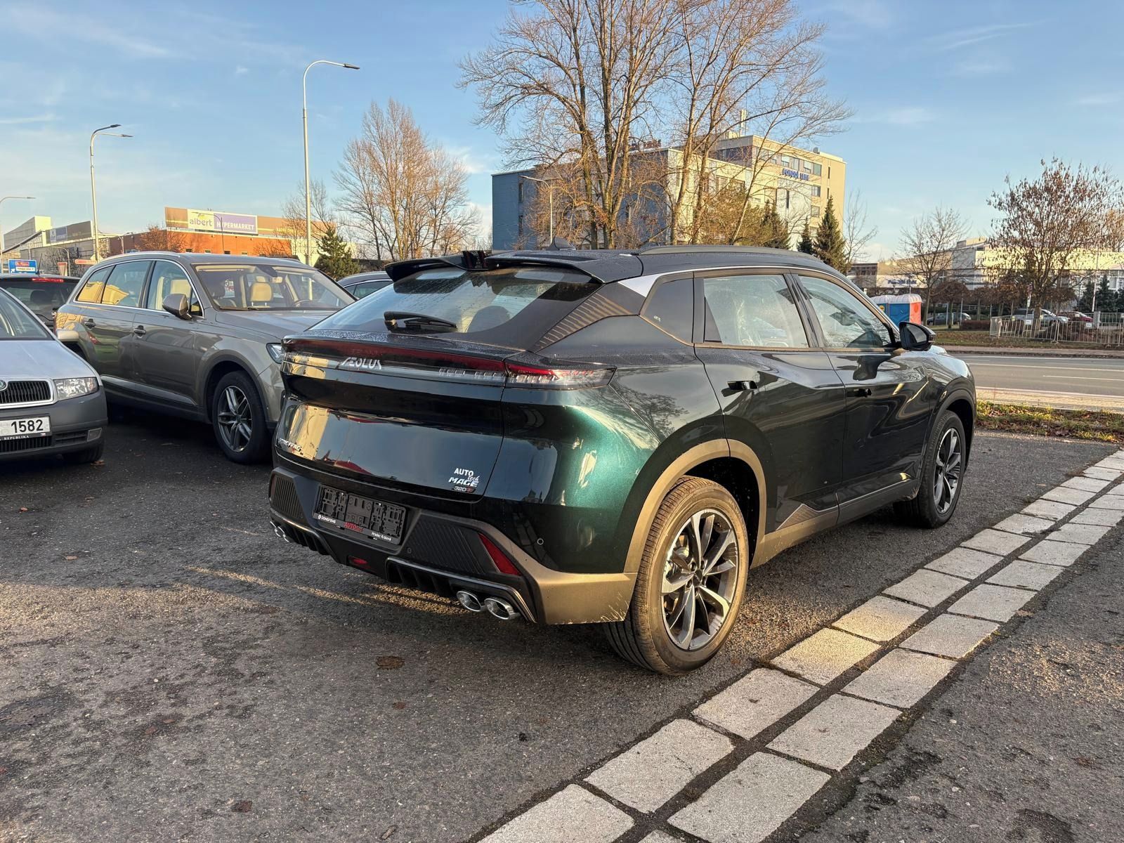 Dongfeng Mage, 1.5T 145kw E2 Deep Blue - fotka 3