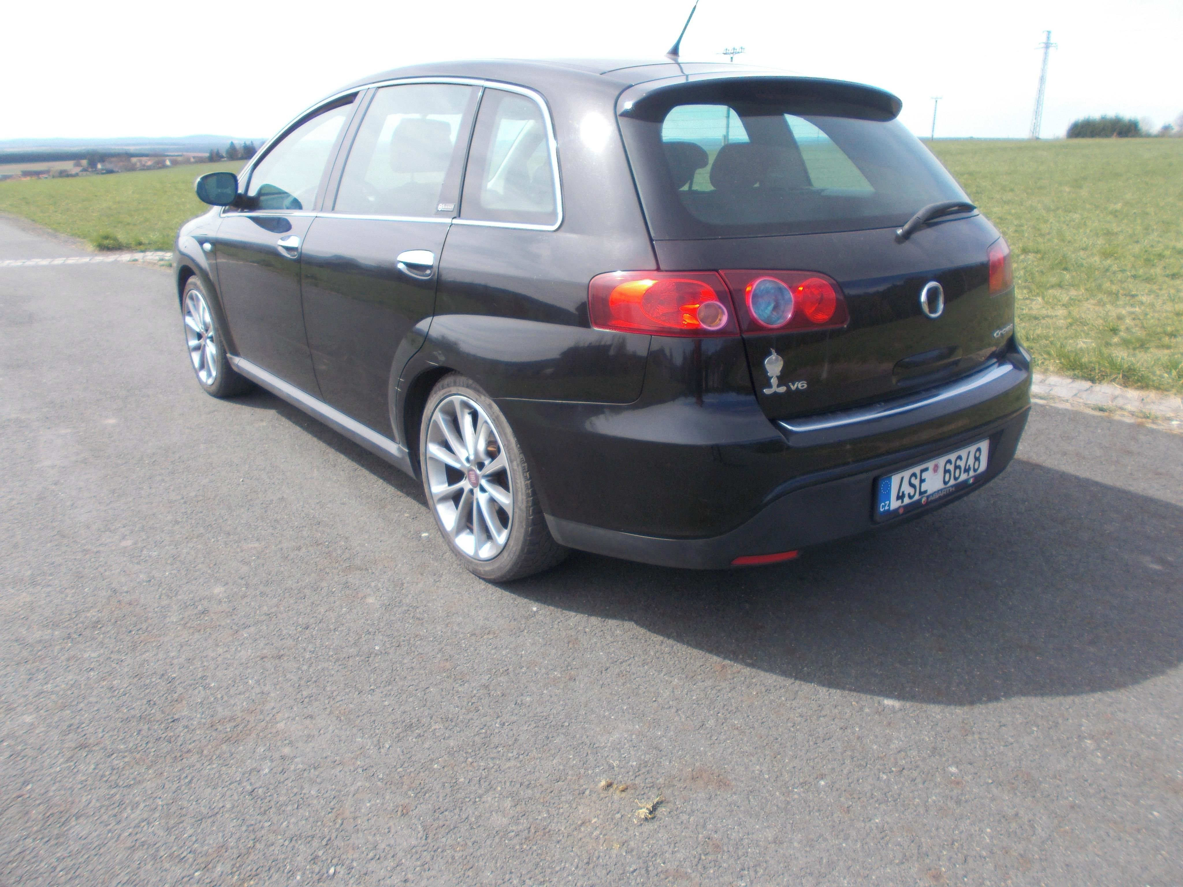Fiat Croma, 1,8 103KW benzín, zachovalé - fotka 3