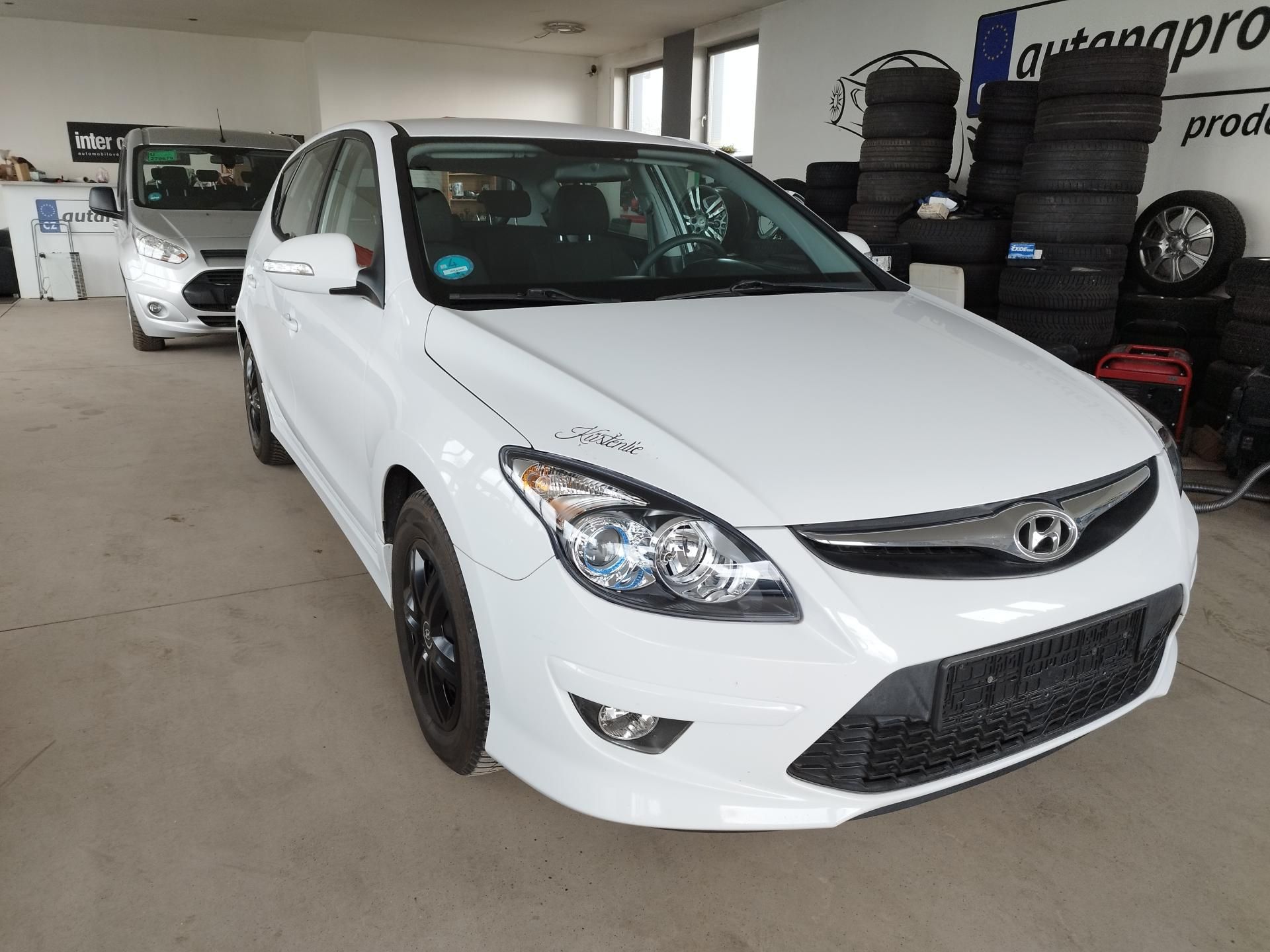 Hyundai i30, 1,6CRDI,85KW,AUTOMAT,SERVISKA