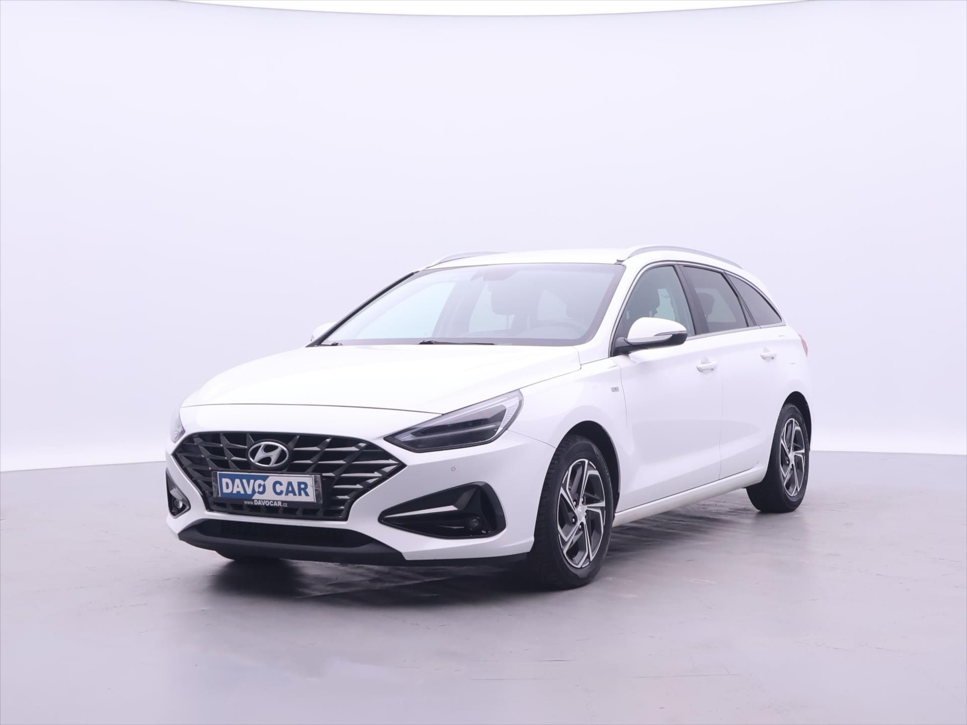 Hyundai i30, 1,5 T-GDI 117kW CZ 1.Maj. DPH - fotka 2