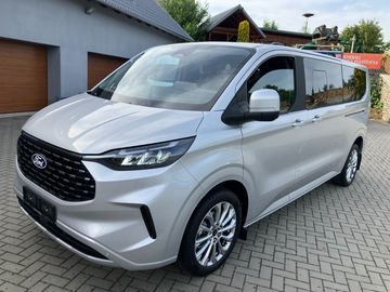 TITANIUM LONG 8-AT AWD