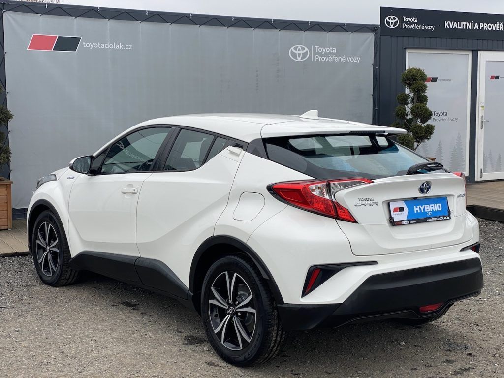 Toyota C-HR, 1.8HSD, ČR-1m, Active, DPH - fotka 5