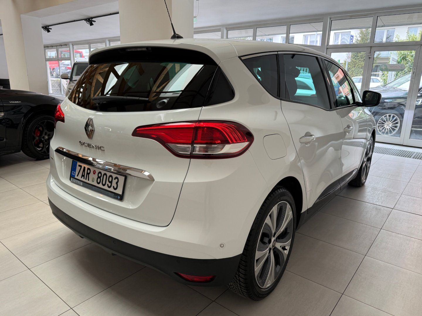 Renault Scénic, 1.7 dCi 120 Intens EDC - fotka 4