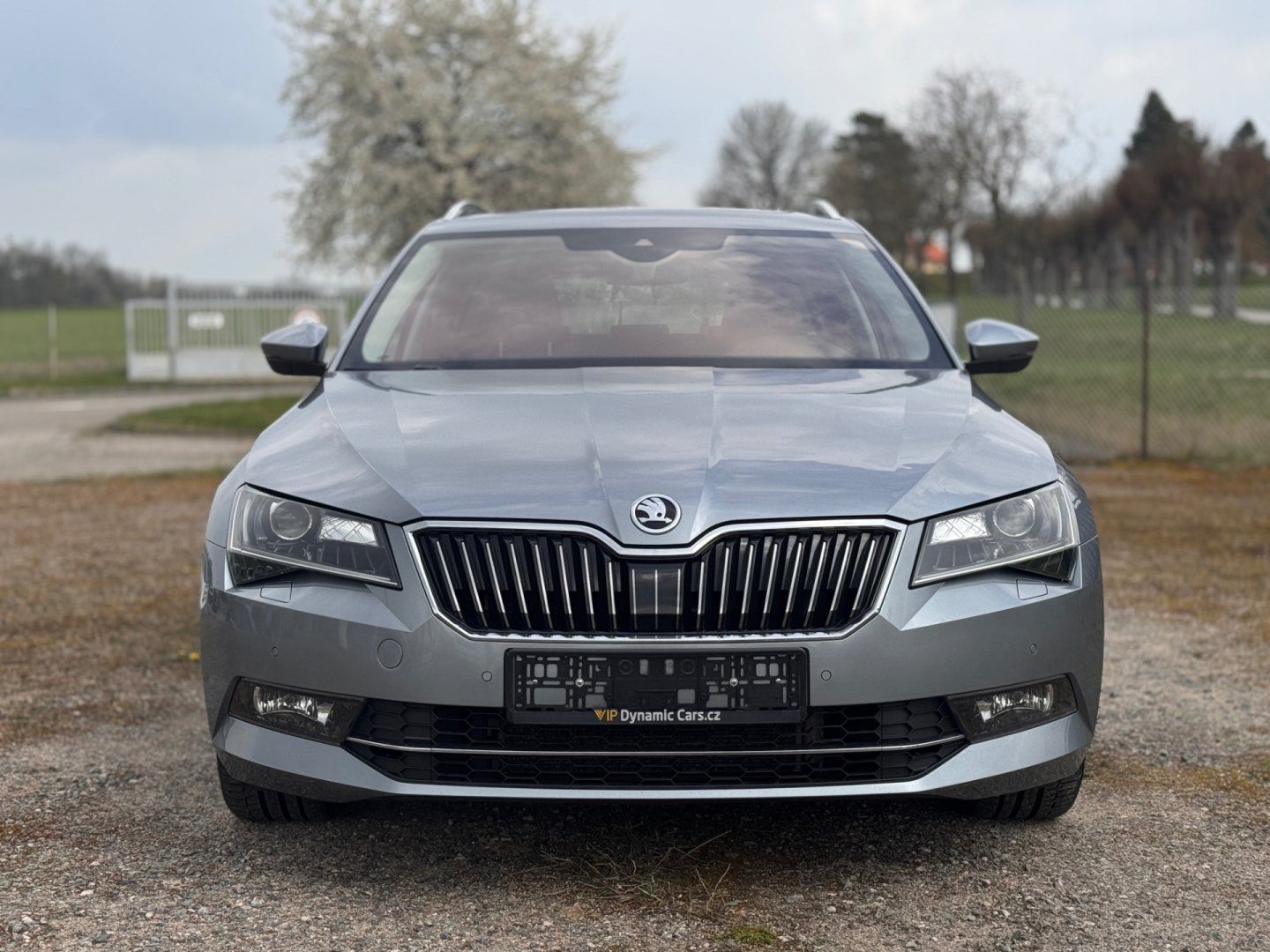 Škoda Superb, 2.0 TDI DSG 4x4 Style TAŽNÉ - fotka 3