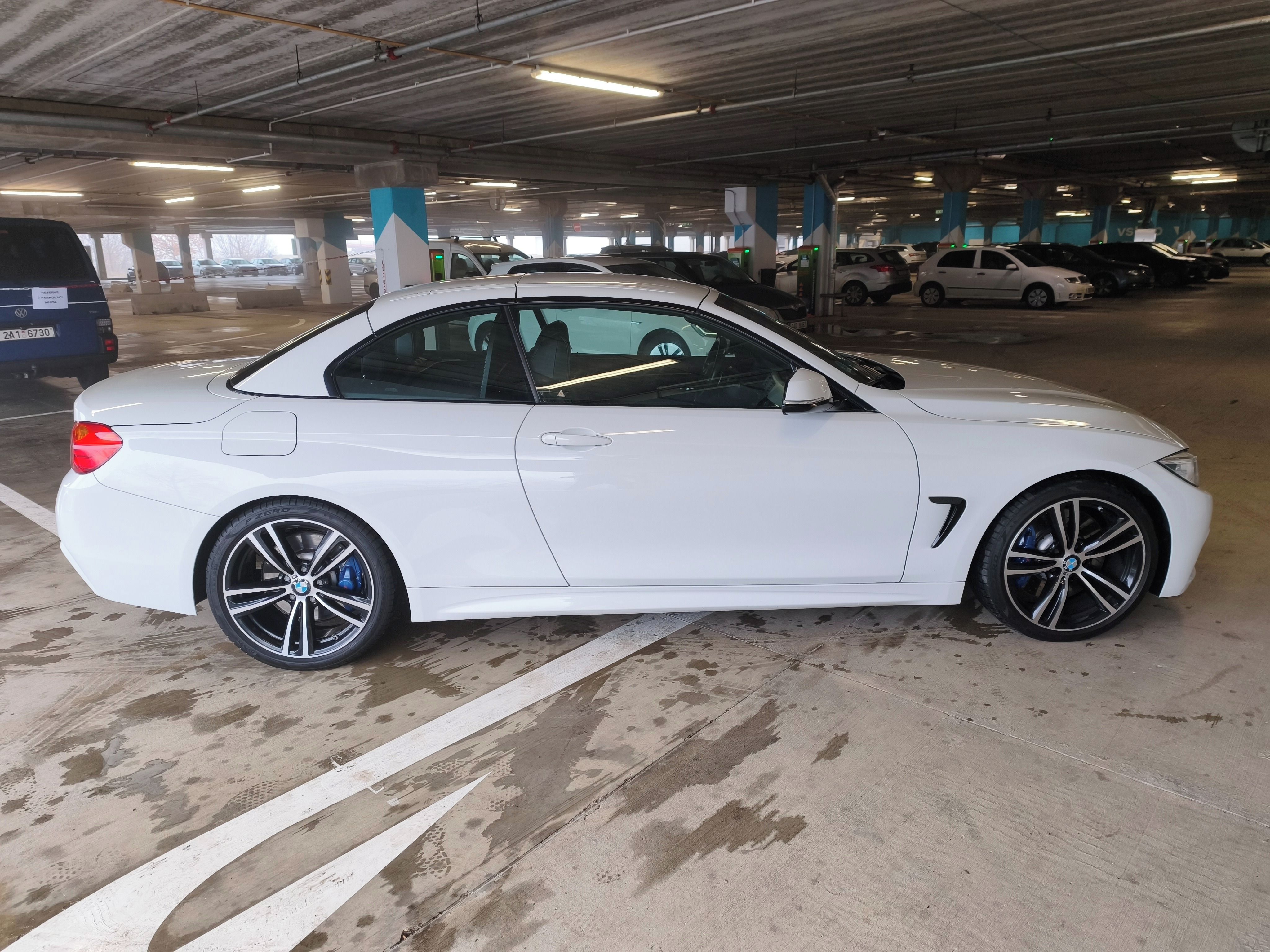 BMW Řada 4, HUD*ACC*Automat*kůže*tažné!! - fotka 6