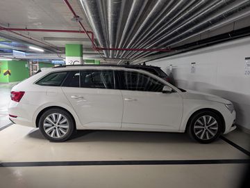 Škoda Superb iV - firemní leas