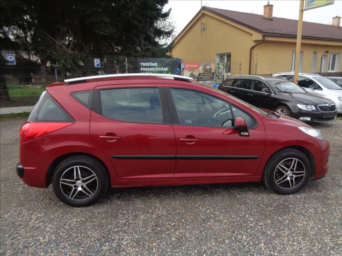 Peugeot 207, 1,4 - fotka 6