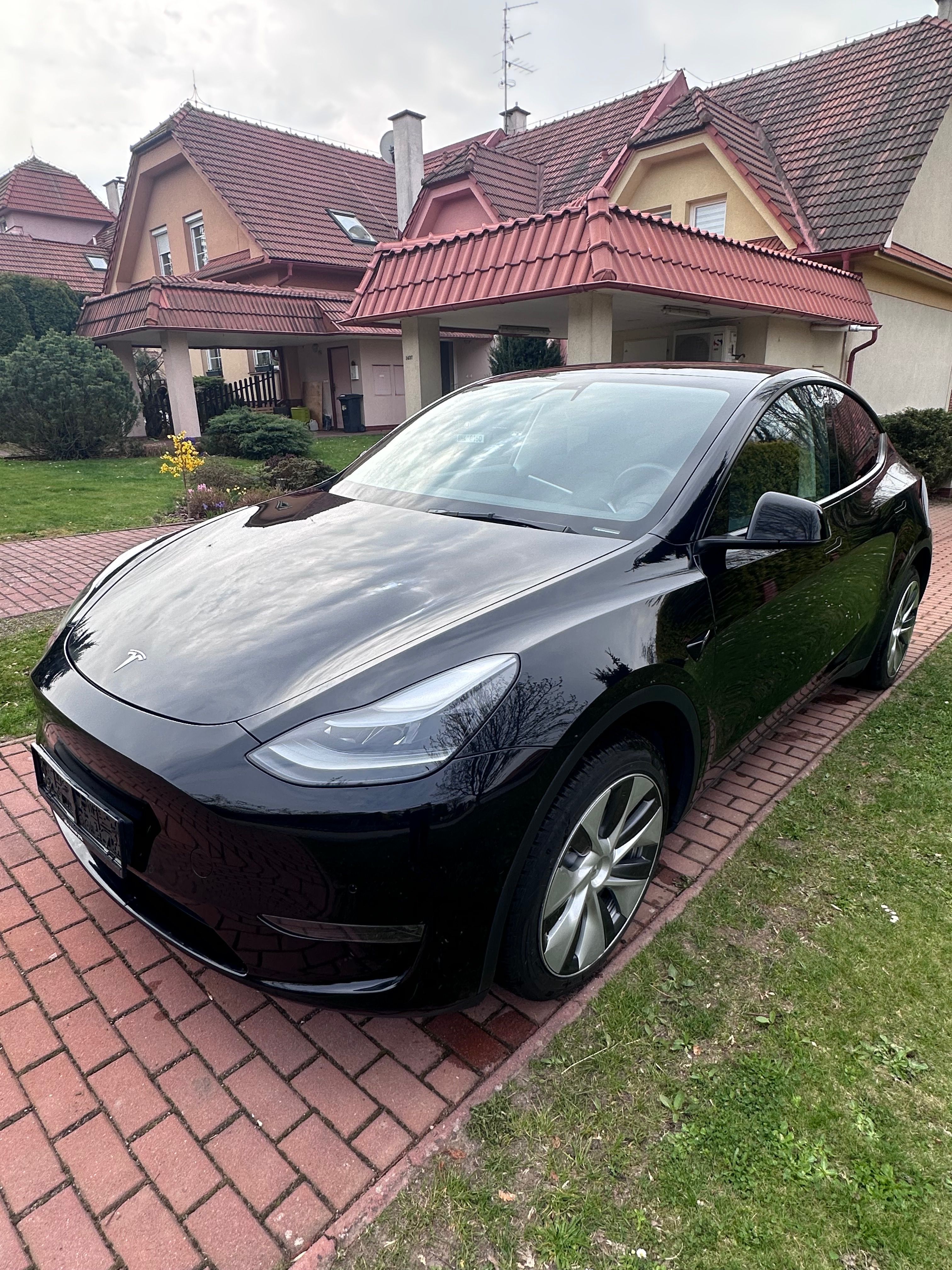 Tesla Model Y, Long Range*4x4*Ryzen - fotka 3