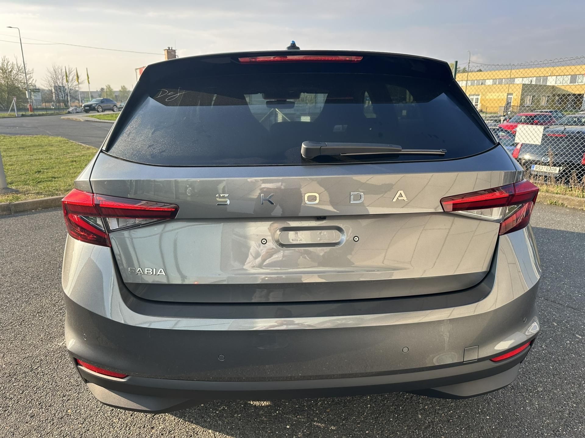 Škoda Fabia, DYNAMIC 1.0TSI 85kW - fotka 5