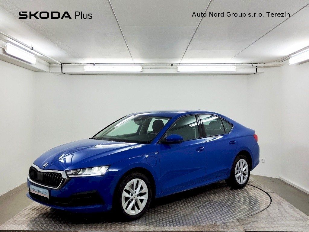 Škoda Octavia, 1.4 TSI iV 150 kW DSG Ambition