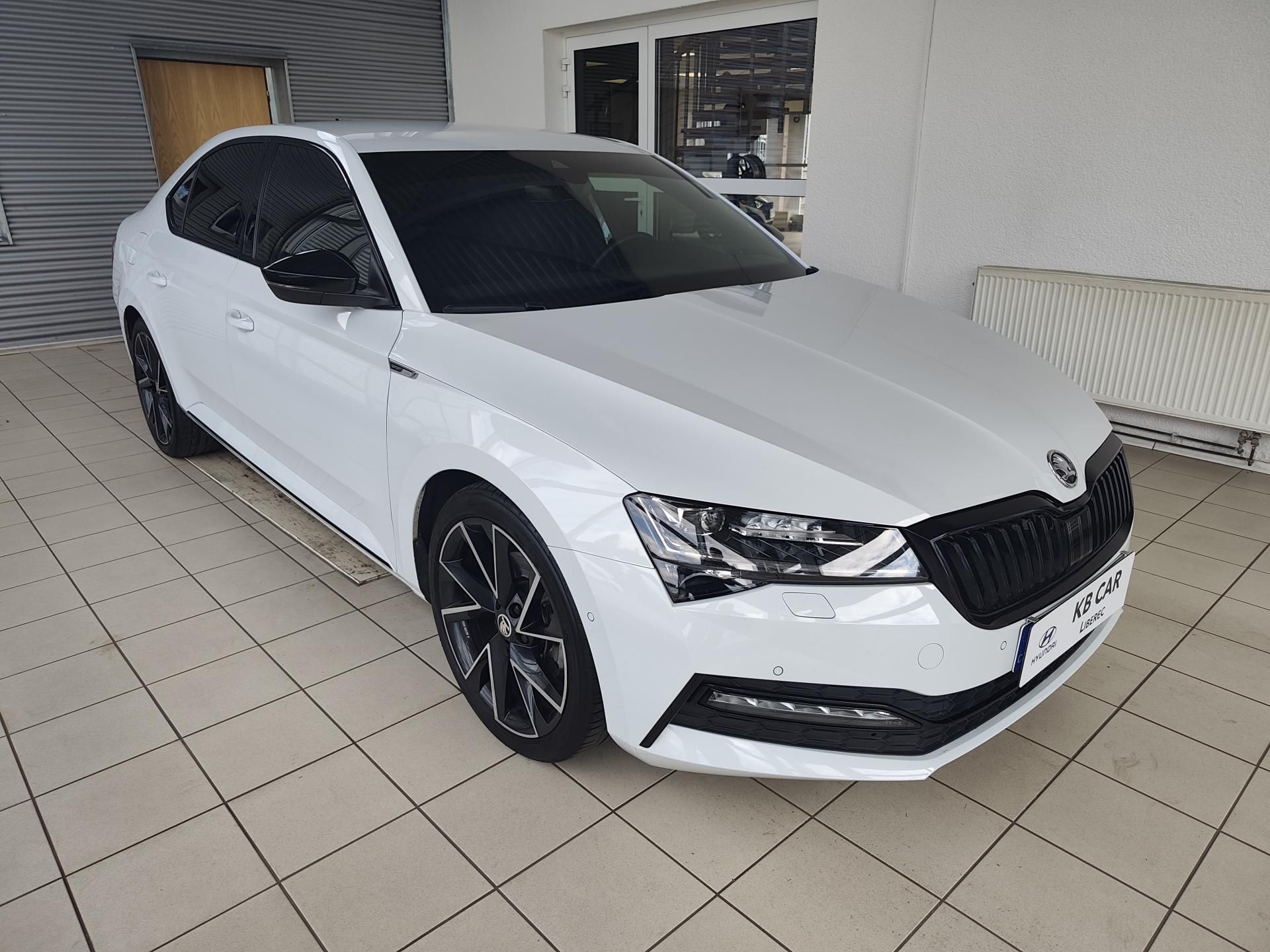 Škoda Superb, 2.0TDi 110kW Sportline DSG - fotka 5