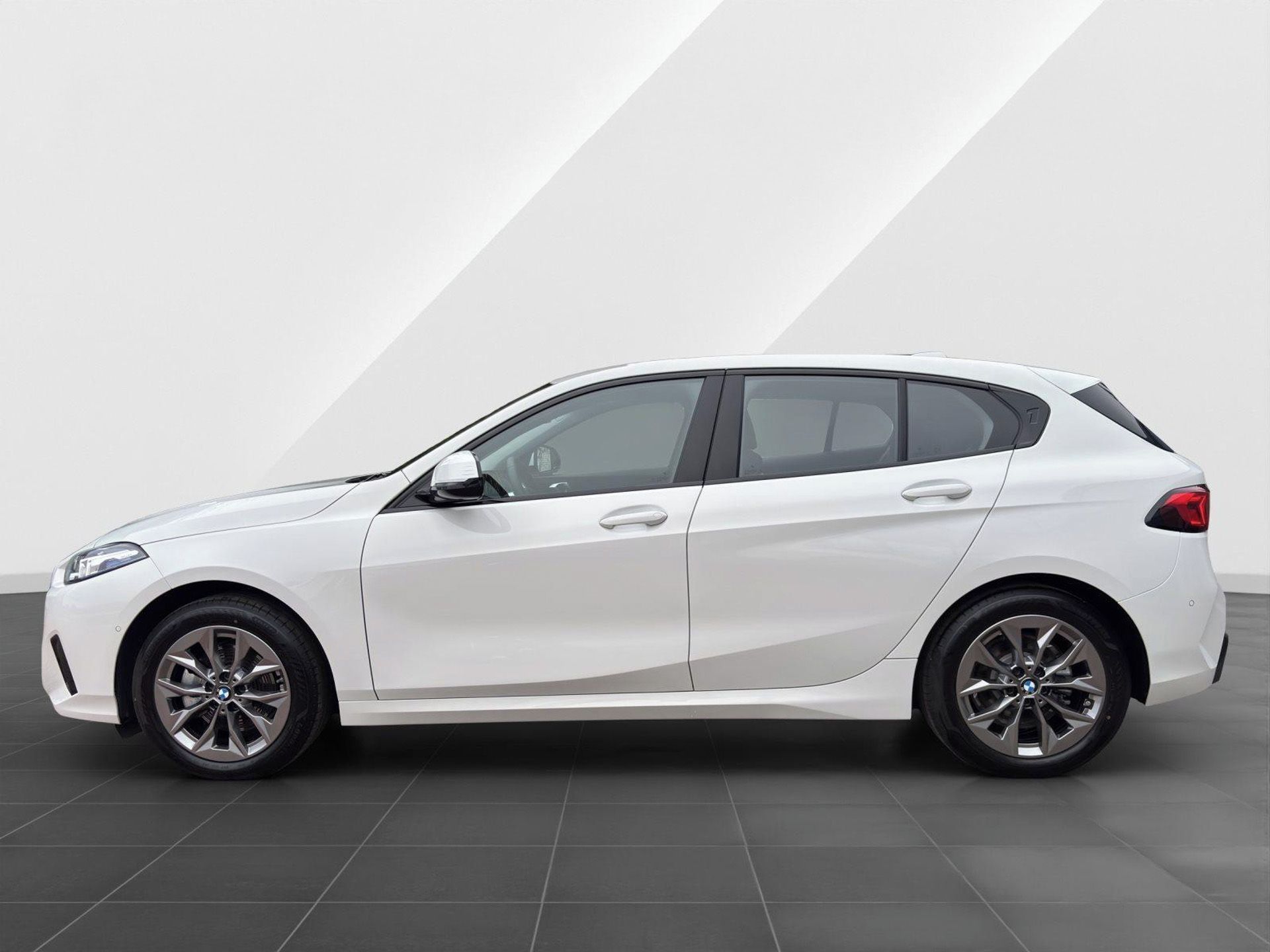 BMW Řada 1, 120 Adaptive LED ParkAs. DrivA - fotka 4