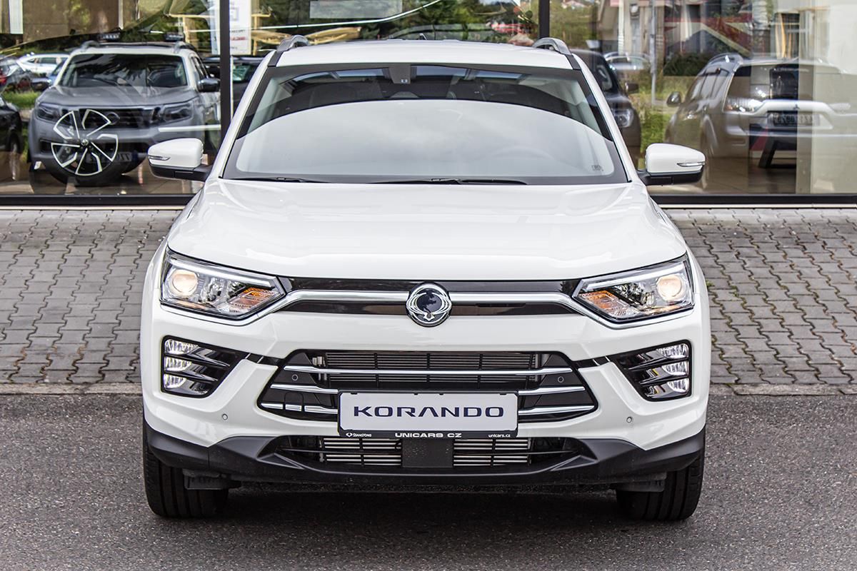 SsangYong Korando, 1,5 GDI AT 2WD STYLE+ ACC - fotka 2