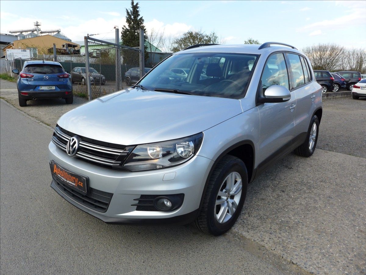 Volkswagen Tiguan, 1,4 TSI  DIGI AC, VÝHŘEV, PDC - fotka 2