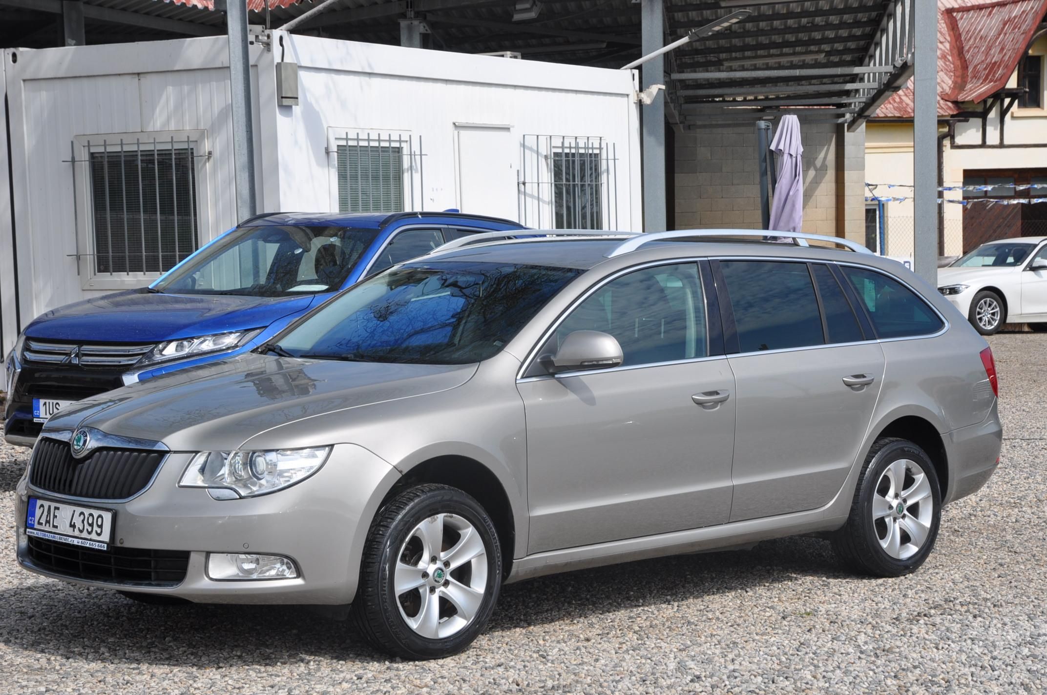 Škoda Superb, II 2.0TDi 103kW KOMBI Elegance