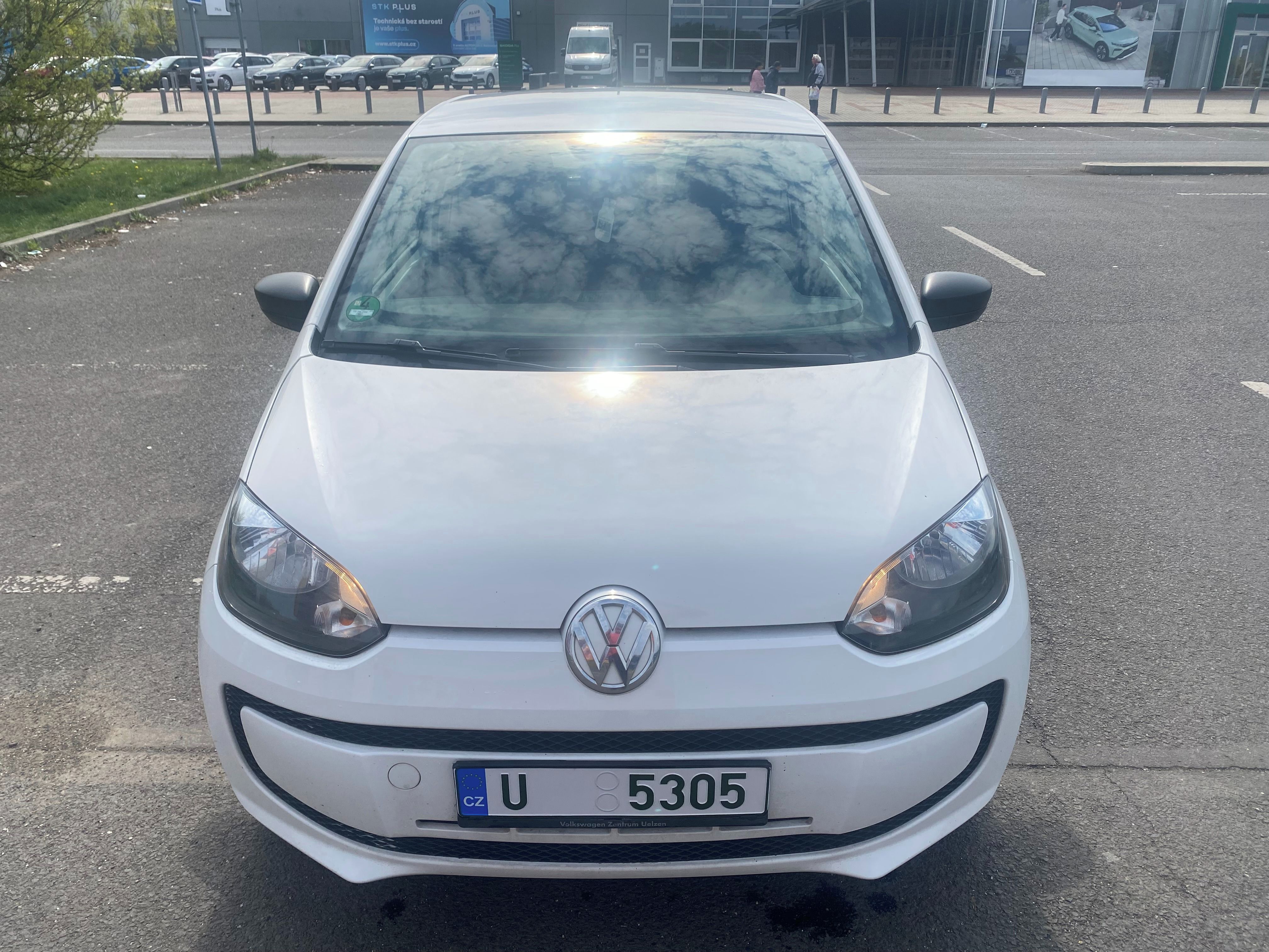 Volkswagen Up!, 1.0 mpi,Black up - fotka 2