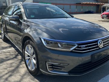 VW Passat GTE